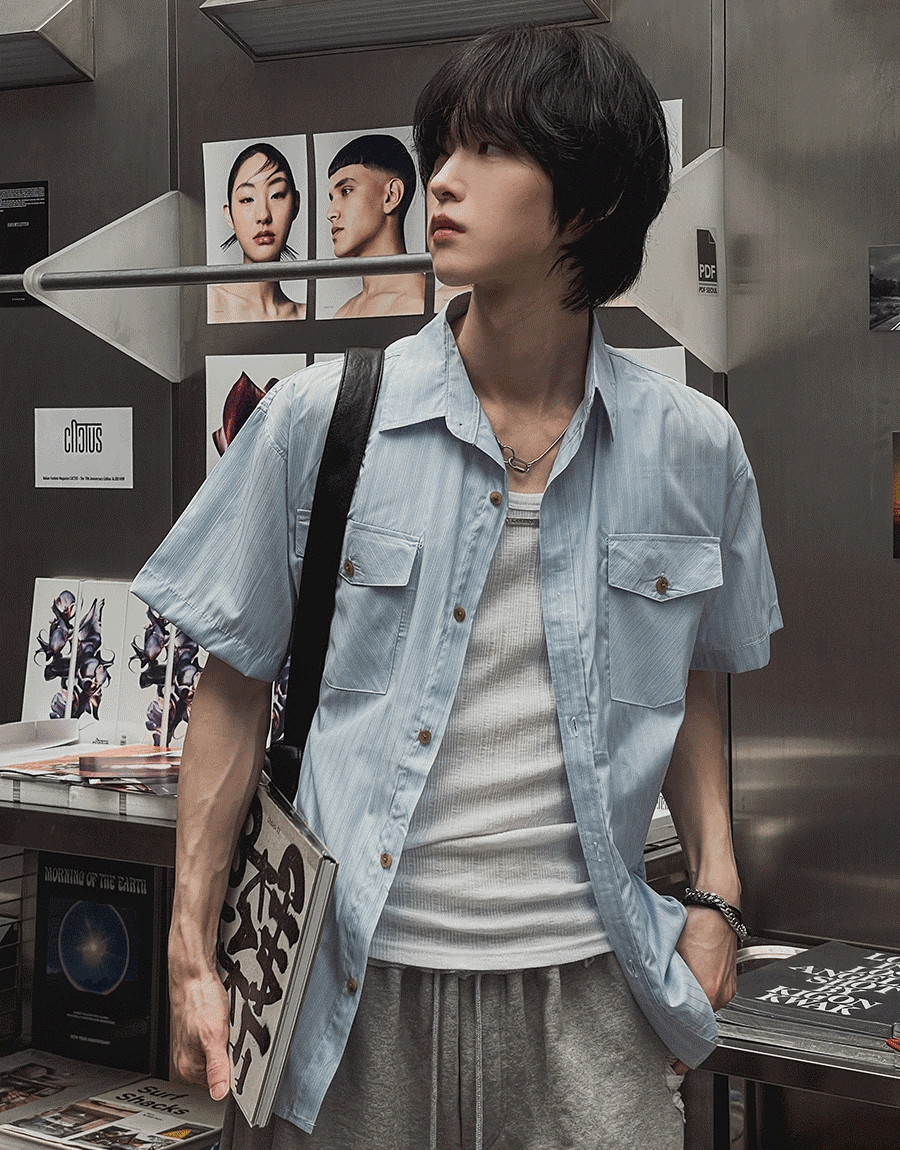 簡約條紋雙口袋短袖襯衫