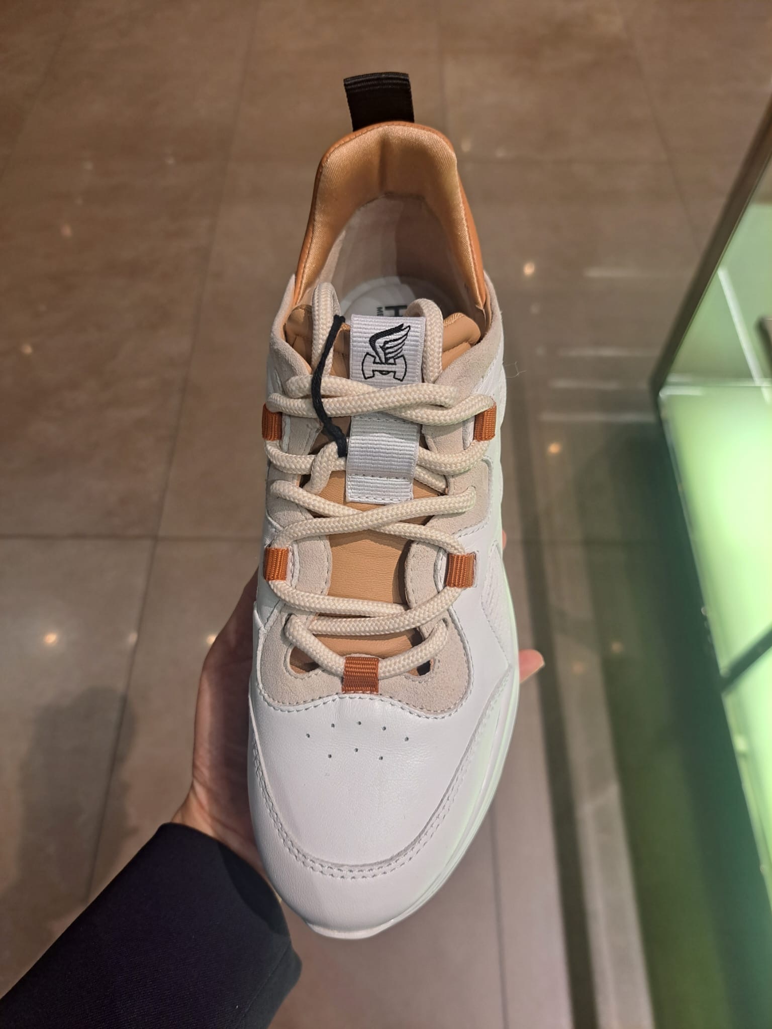 Tods Hogan HXW585 sneaker Cream Caramel