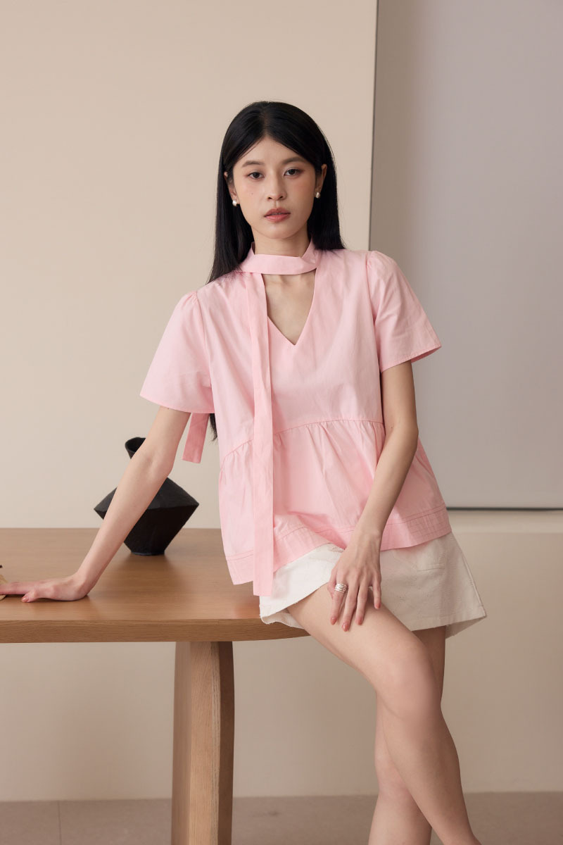 綁帶領寬襬上衣