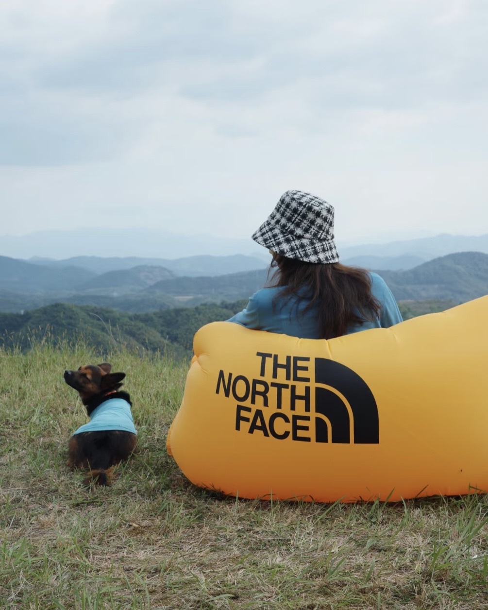 #現貨 THE NORTH FACE 充氣 可收納 氣墊床 氣墊椅 黃色