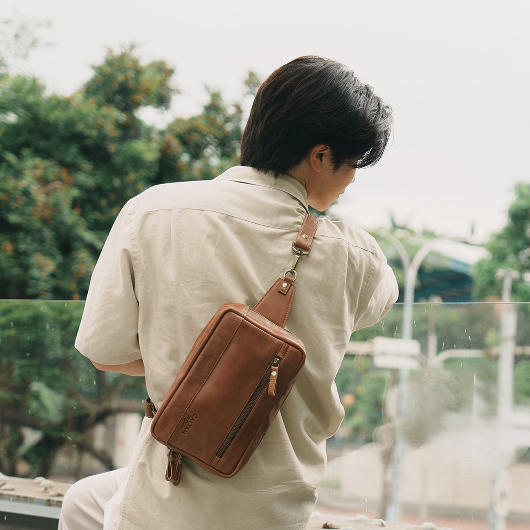 多功能單肩/斜背/手拿三用拉鍊真皮包-四色(5456)