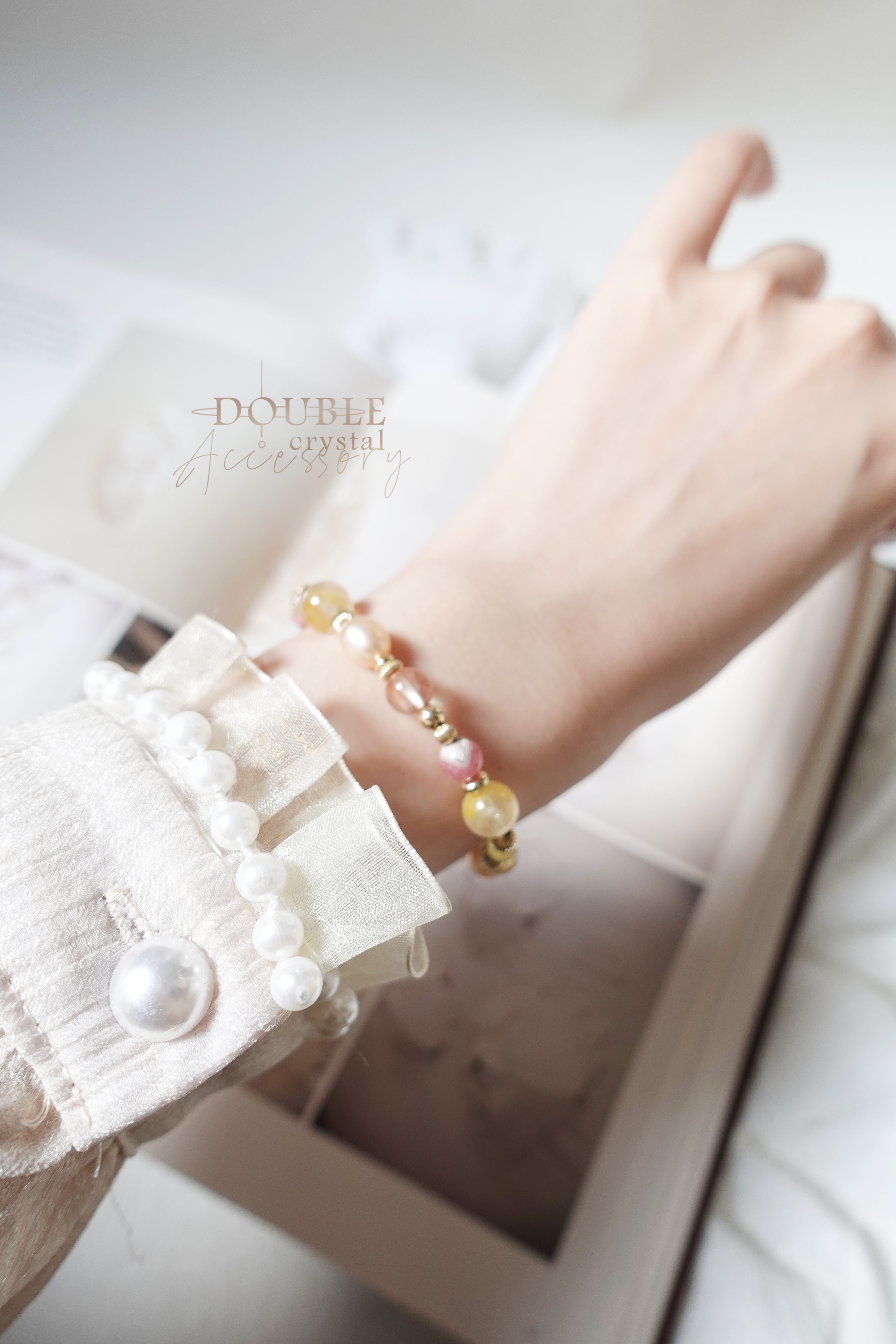 想留住的晴天：黃兔毛．香檳金珍珠．紅紋石．粉兔毛．白花蜜蠟．黃水晶