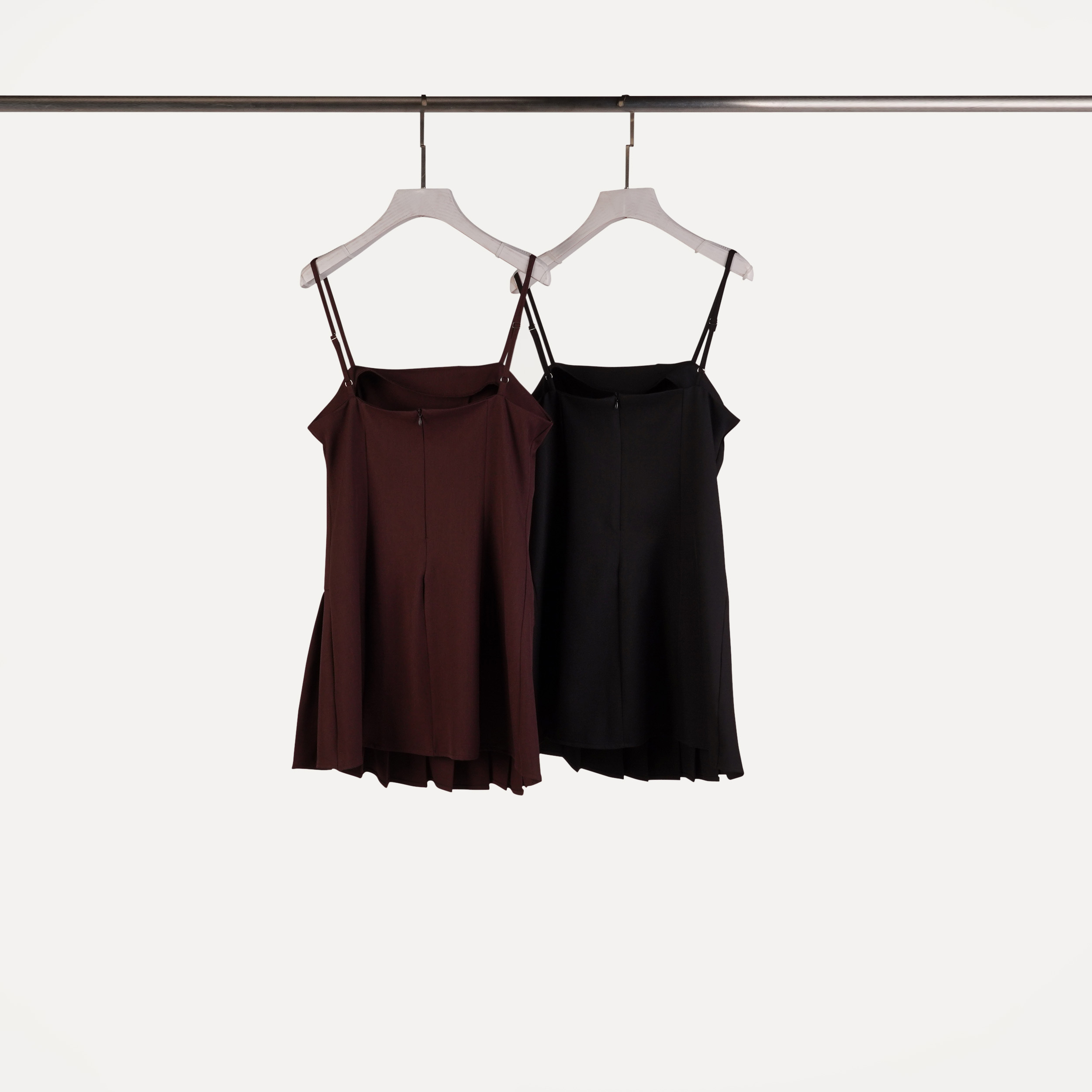 設計感拼接百褶吊帶洋 | 2色