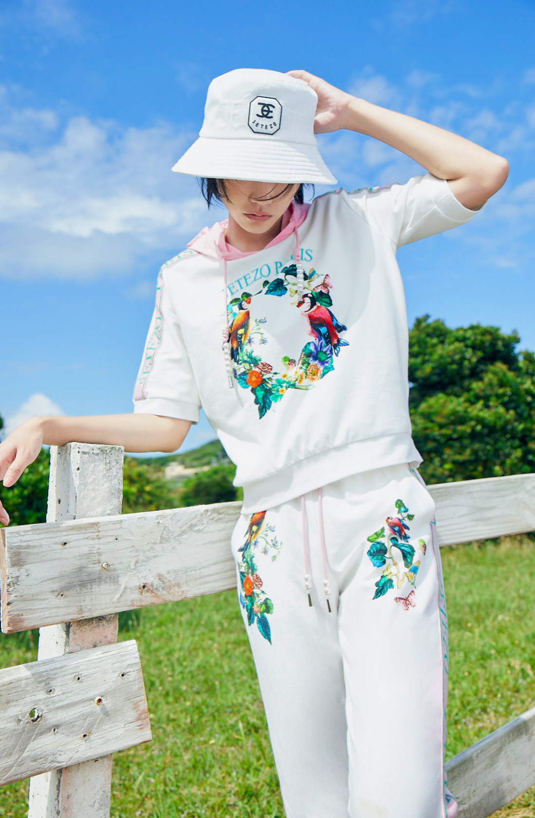 BC1EB002A1 濱海風情天然棉花鳥印花五分袖上衣