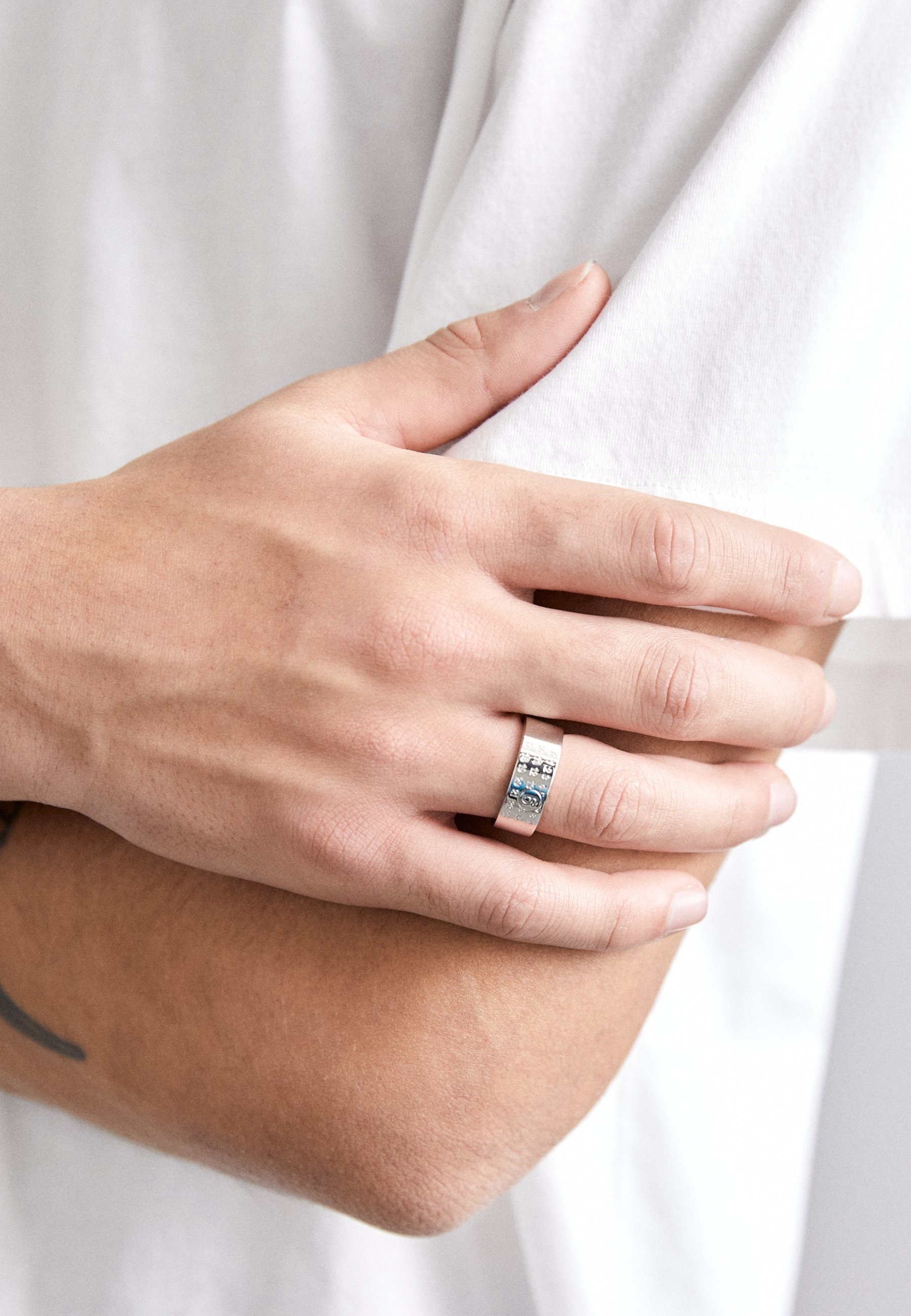 MM6 MAISON MARGIELA / MINIMAL LOGO UNISEX