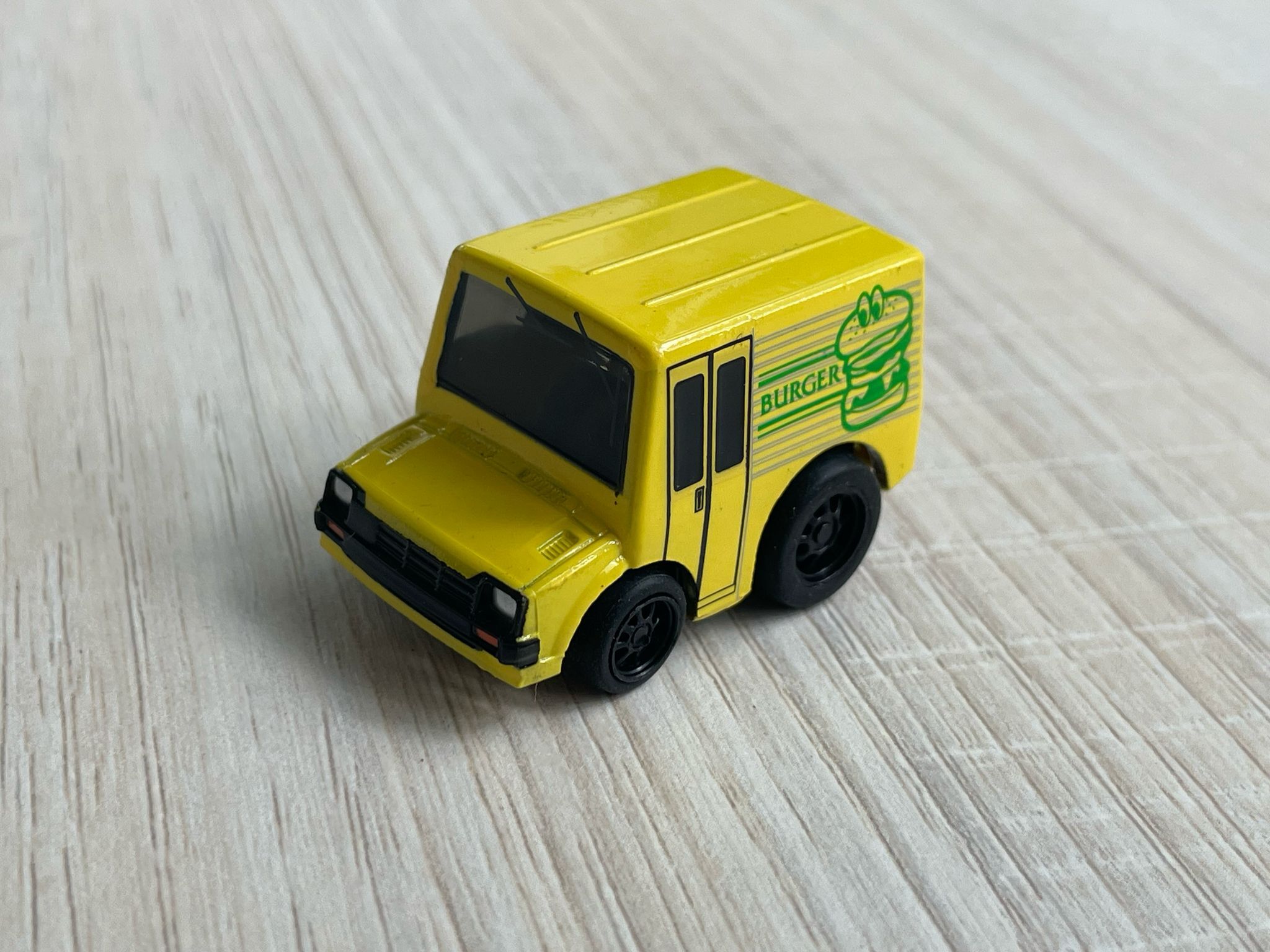 CHORO Q CHIBIKKO BURGER VAN