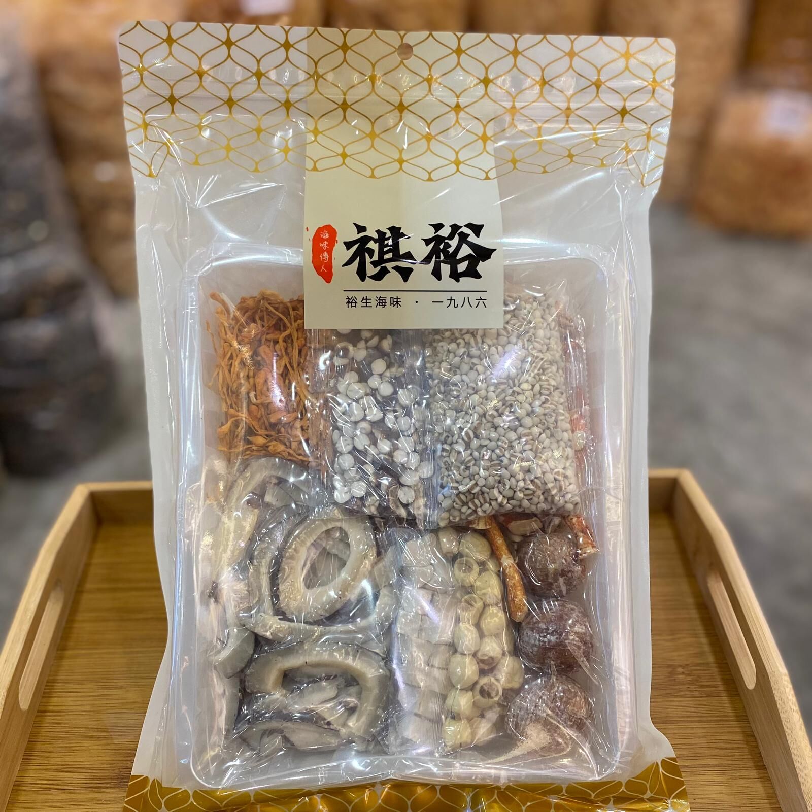 五指毛桃椰子蟲草花蓮子湯