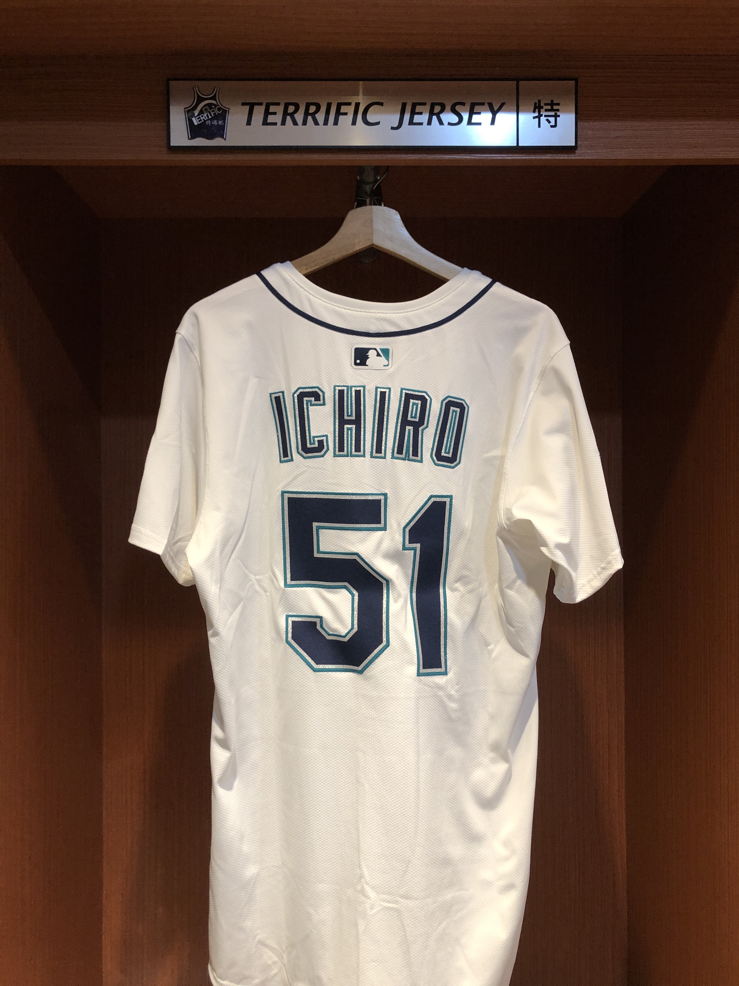 MLB球衣 Ichiro Suzuki 西雅圖水手白 名人堂紀念 HOF Nike Elite Player Name Jersey 球員版 電繡 全新
