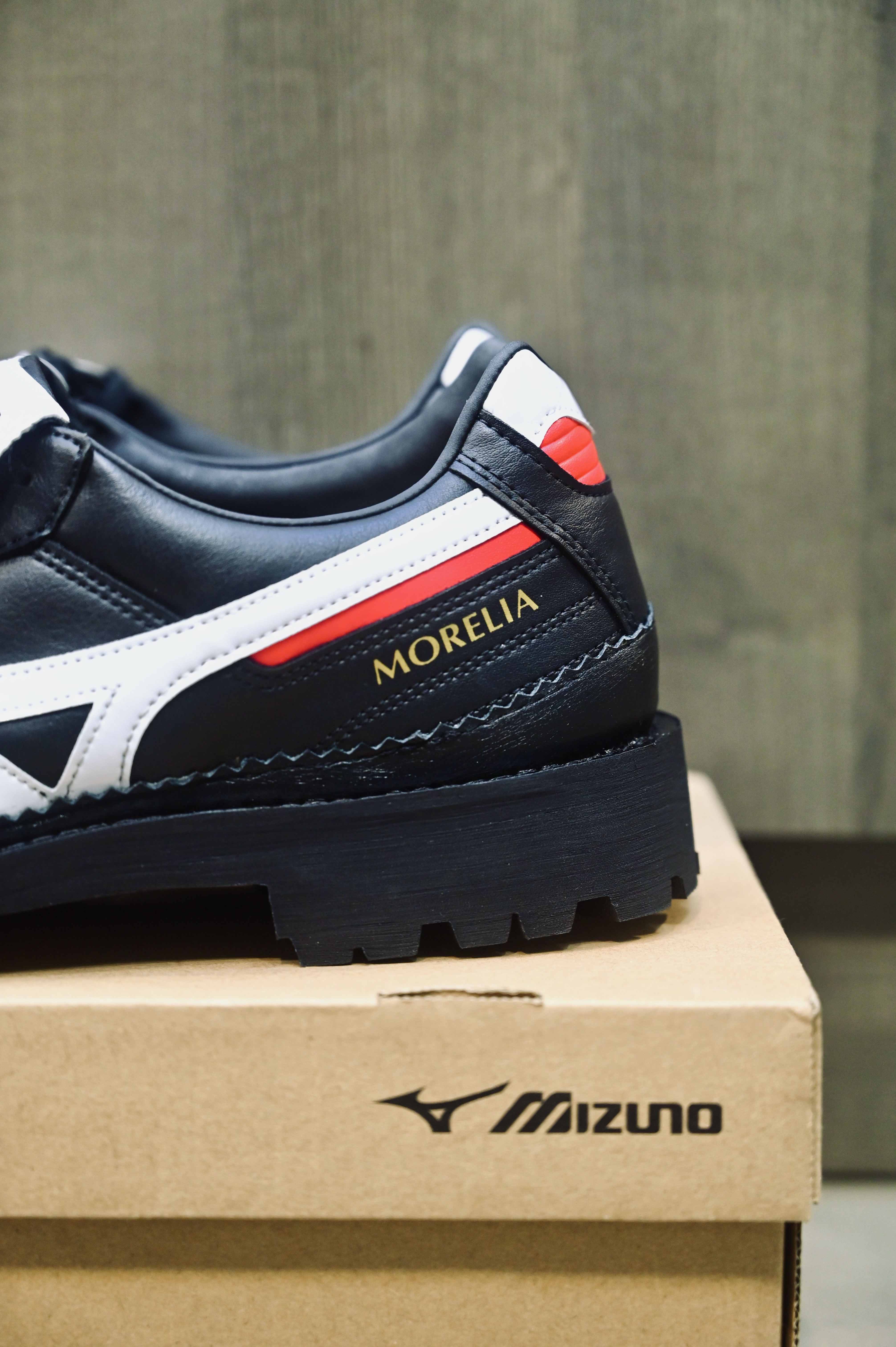 [預訂] Mizuno Morelia 2 Pro As -Sneaker Remake 1147/ 132K Vibram 鞋底更換 (連車底線)