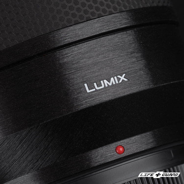 髮絲黑貼膜質感特寫，LIFE+GUARD 設計風格