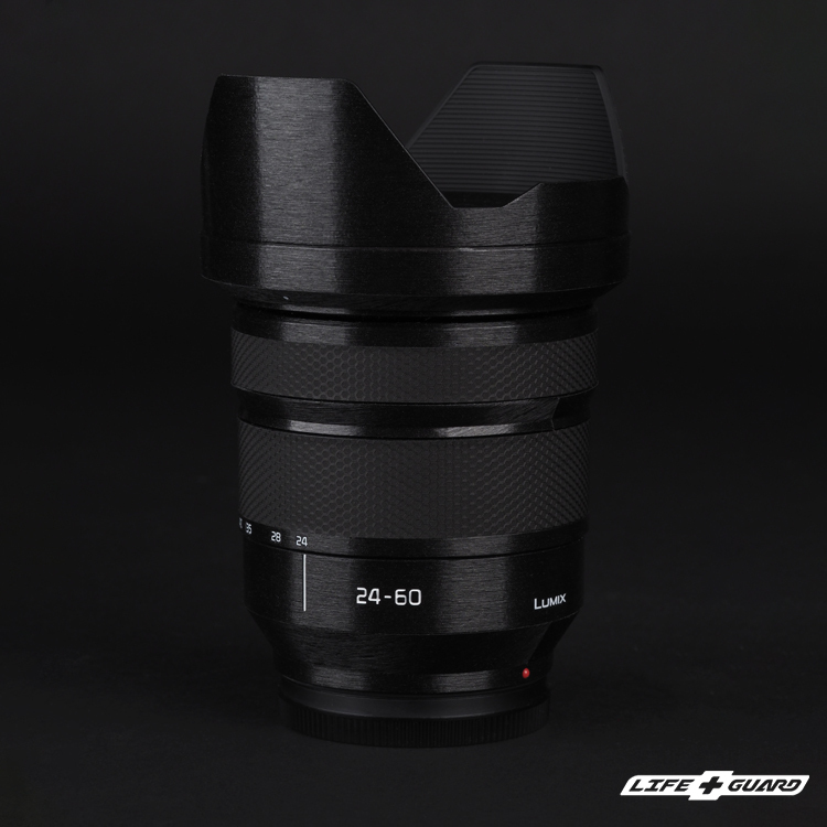 Panasonic LUMIX S 24-60mm F2.8 髮絲黑貼膜質感特寫，LIFE+GUARD 設計風格