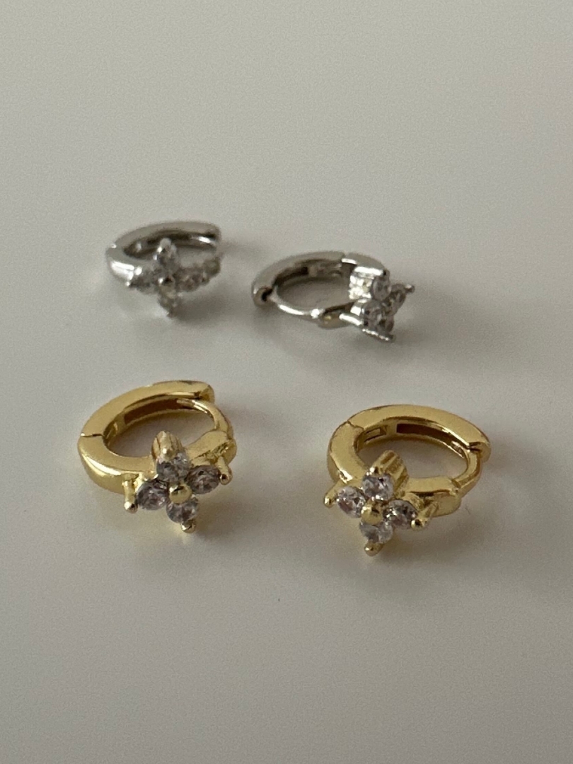 SS zircon flower hoop pierce
