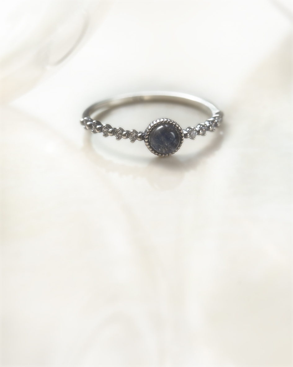 靜謐藍月光石 戒指