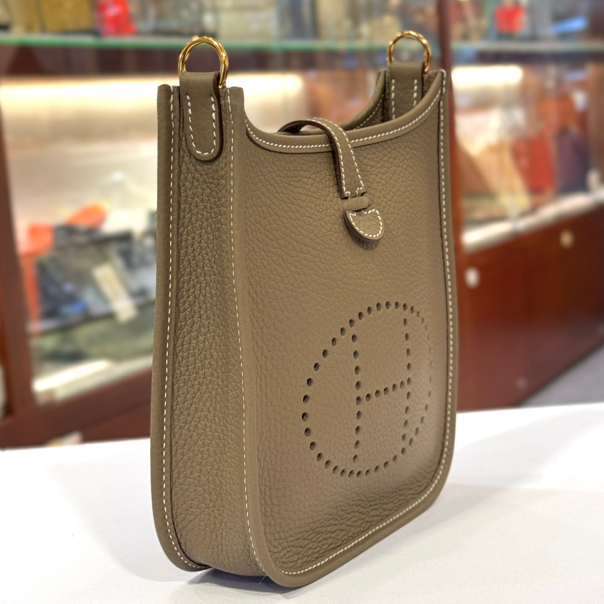 全新HERMES MINI EVELYNE K刻 18/ETOUPE GHW 大象灰TC皮/金扣 藍帶 #E16 #BRAND NEW #香榭站正品