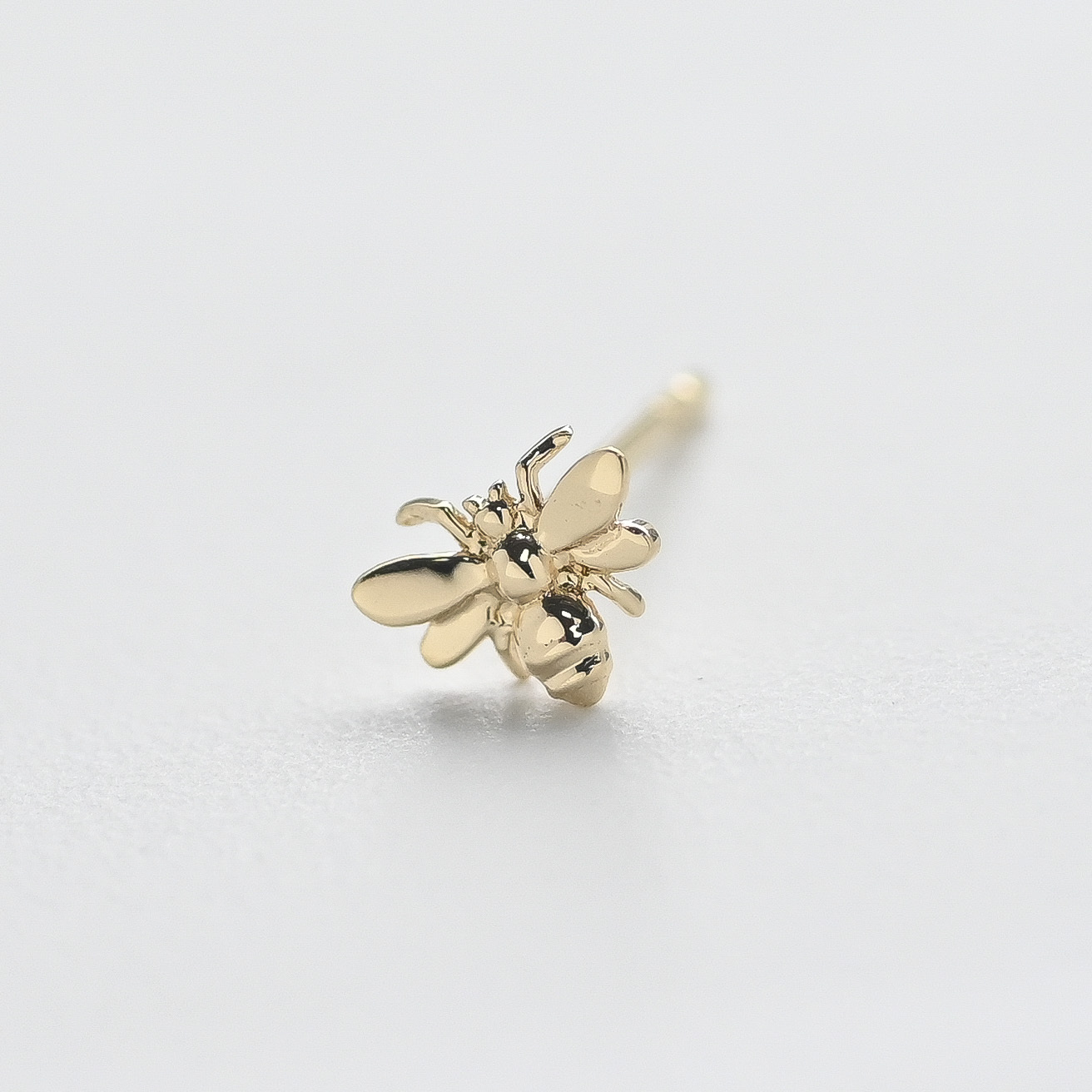 18K Bumble Bee Earring