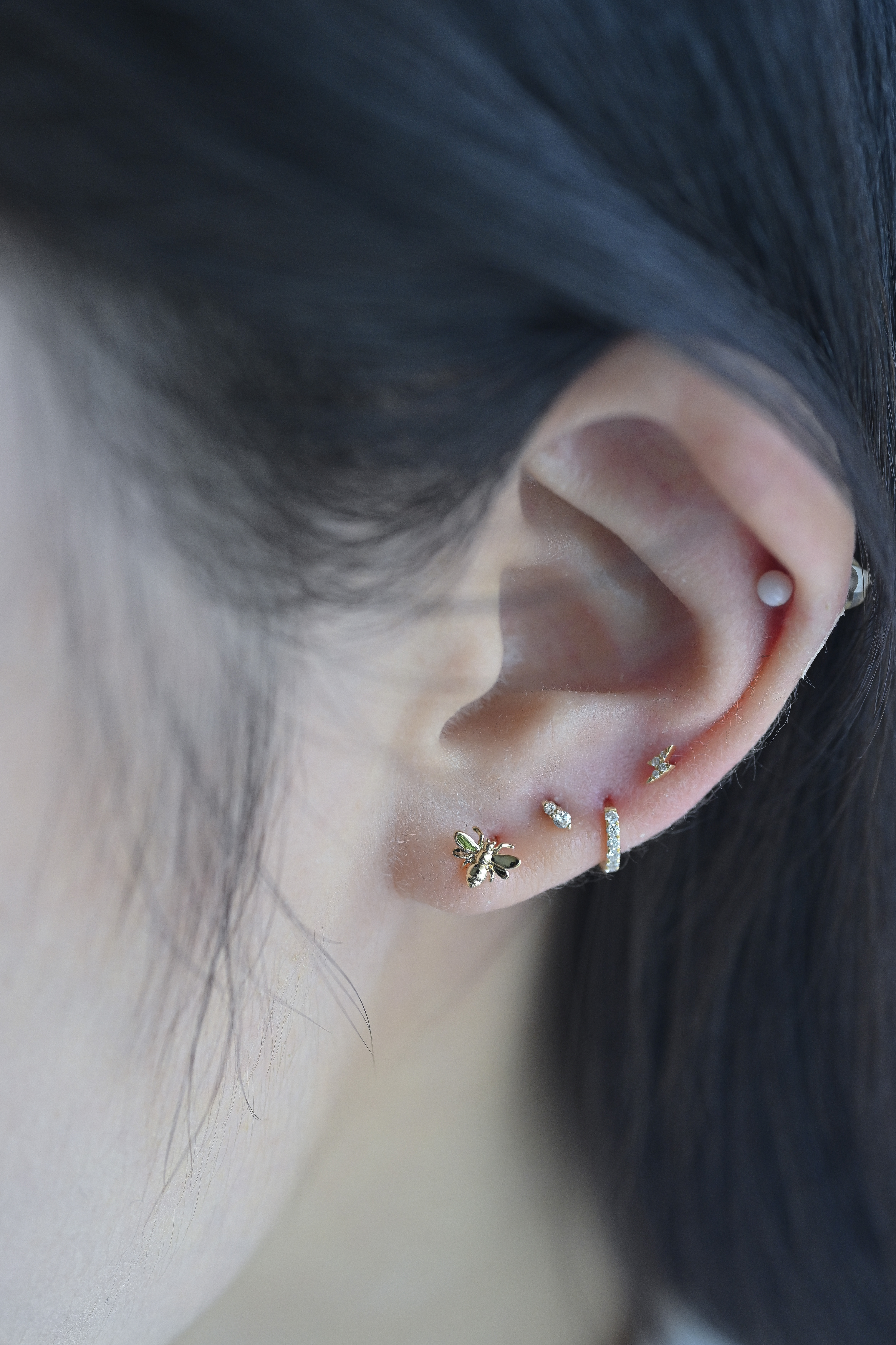 18K Bumble Bee Earring