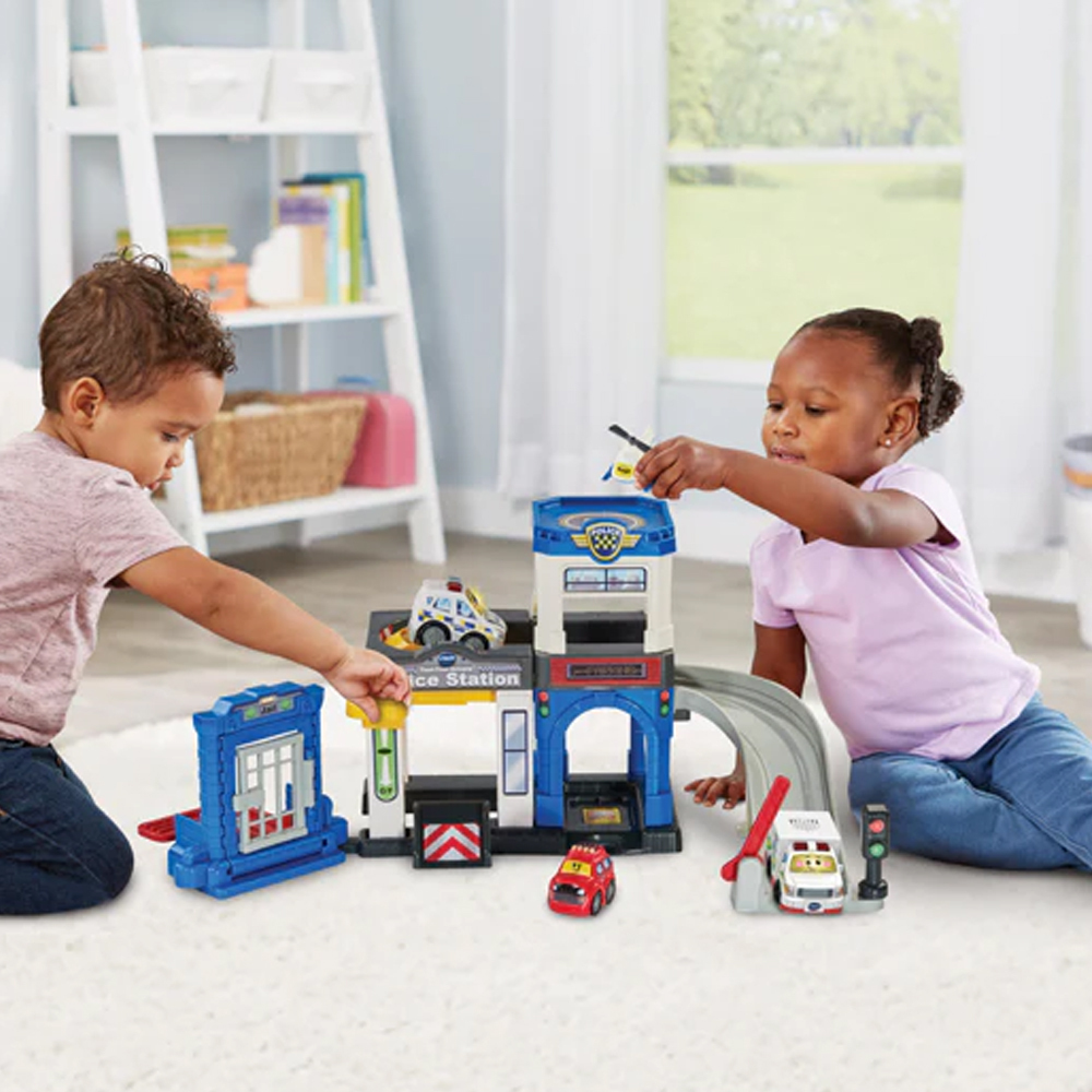 Vtech 聲光城市嘟嘟車-城市警察局軌道組