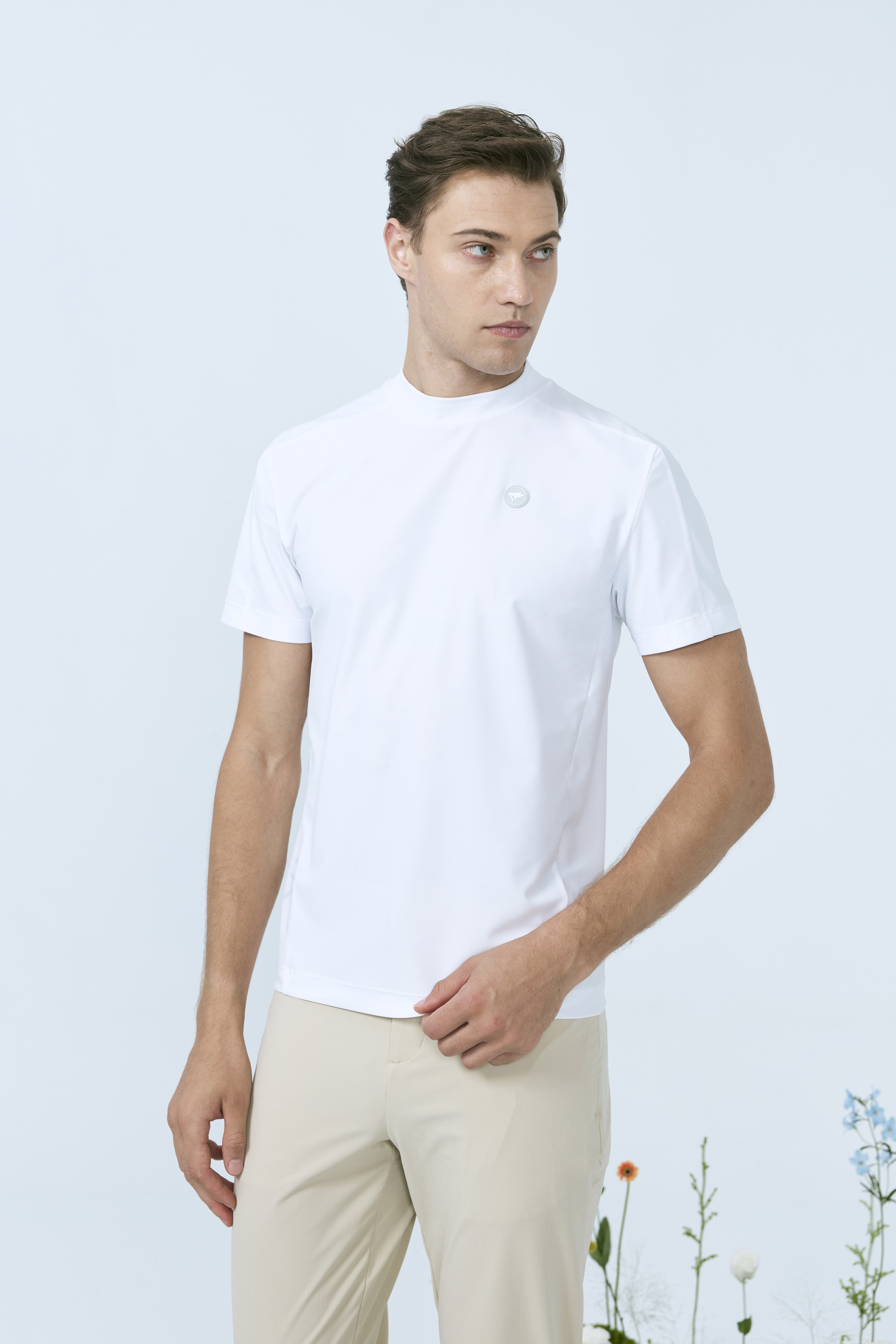 活力立領上衣-自然白