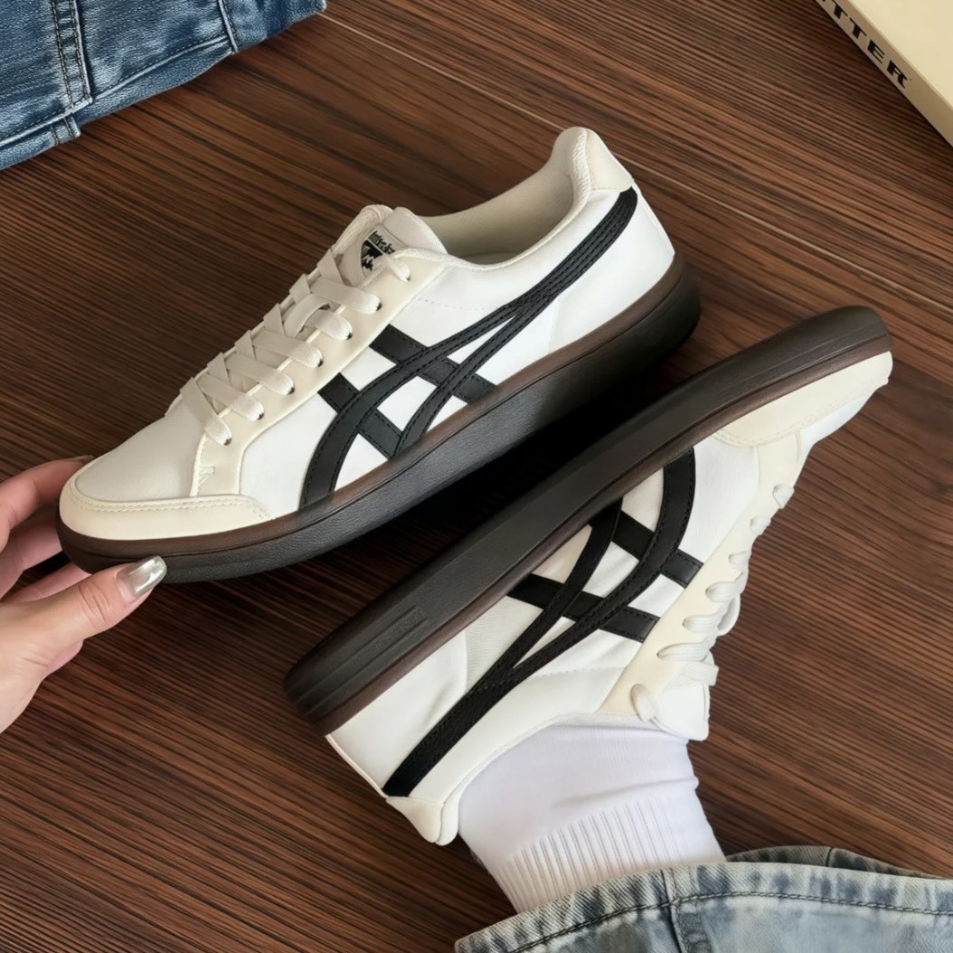 「SS預購」Onitsuka Tiger 鬼塚虎 Advanti 舒適百搭 防滑耐磨 板鞋 男女同款 米白黑 1183B799-101