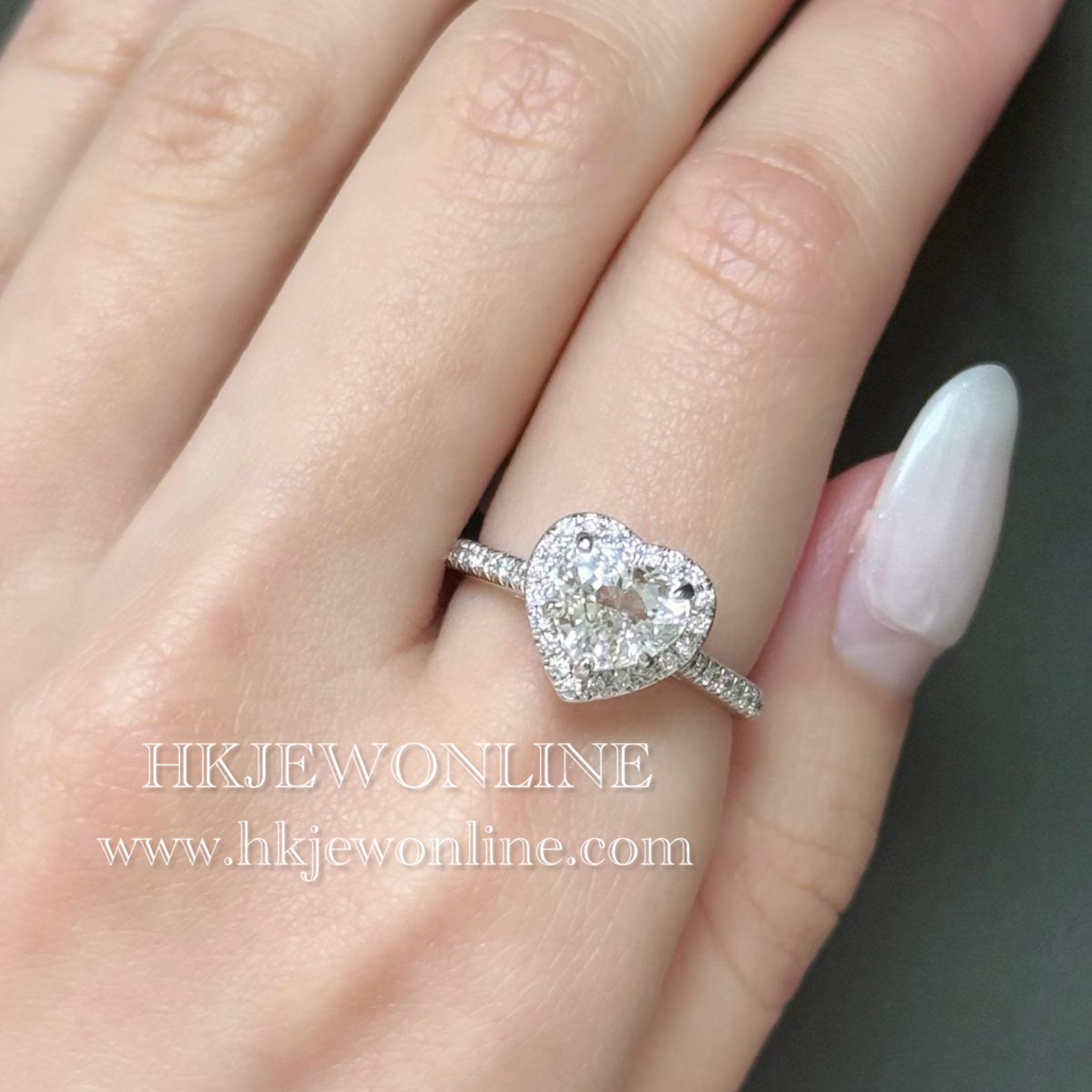 🤍 18K White Gold 2.01ct Unheated Heart Shape White Sapphire Diamond Ring (With CGL Cert)