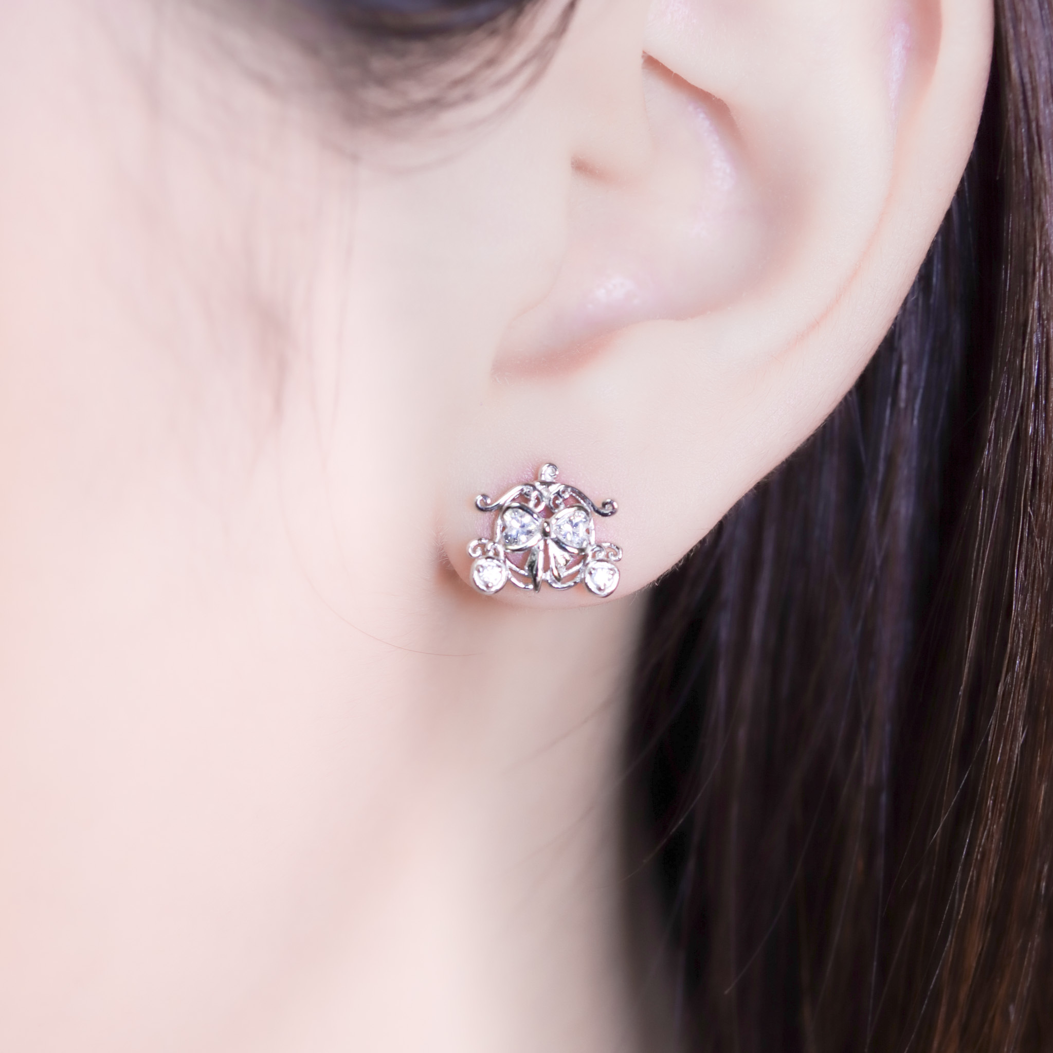 | 925純銀・白金 | 奔赴童話耳環 | EA1006 |