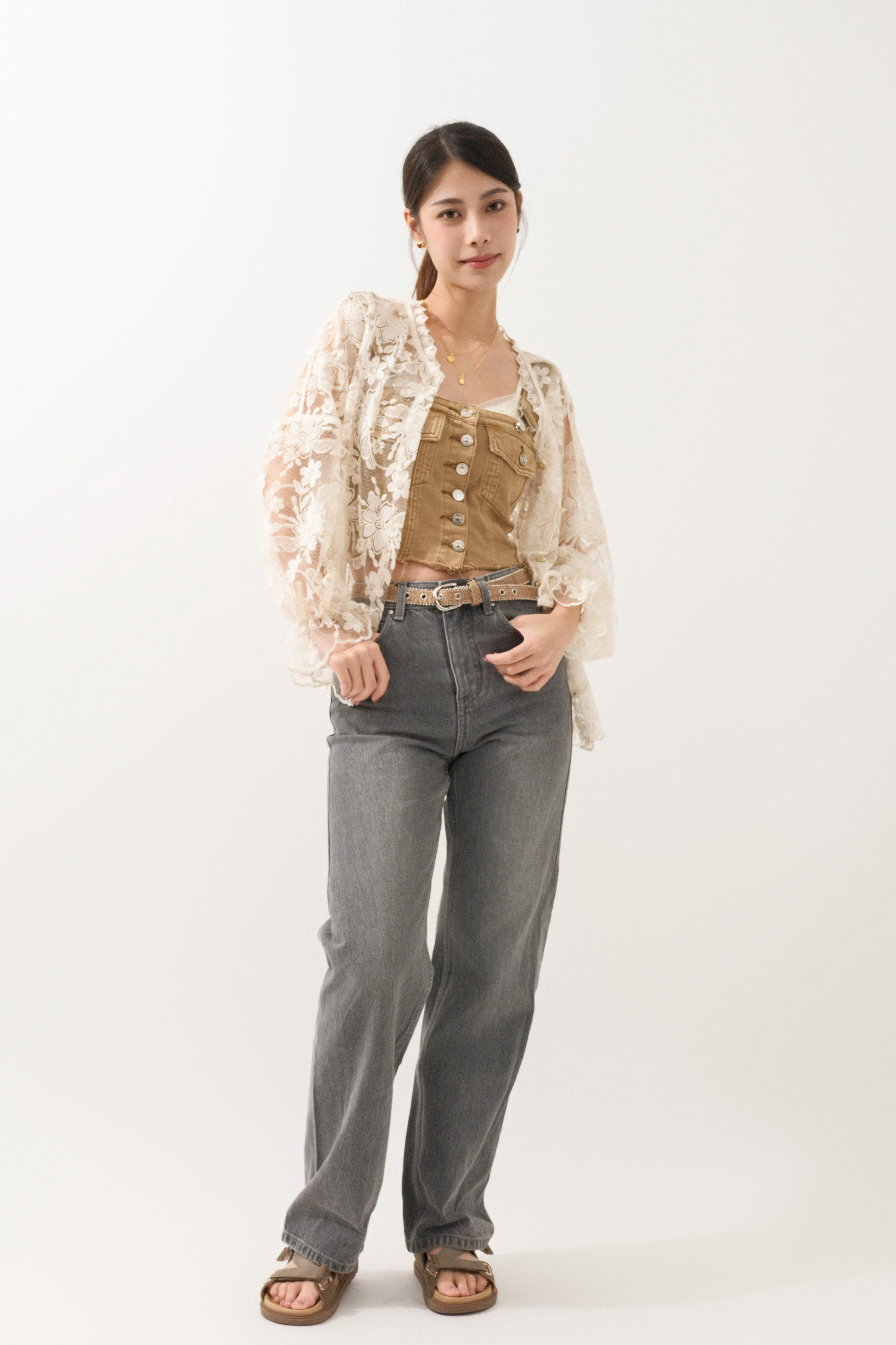 SS25_0320（蕾絲上衣＋上衣＋牛仔褲）