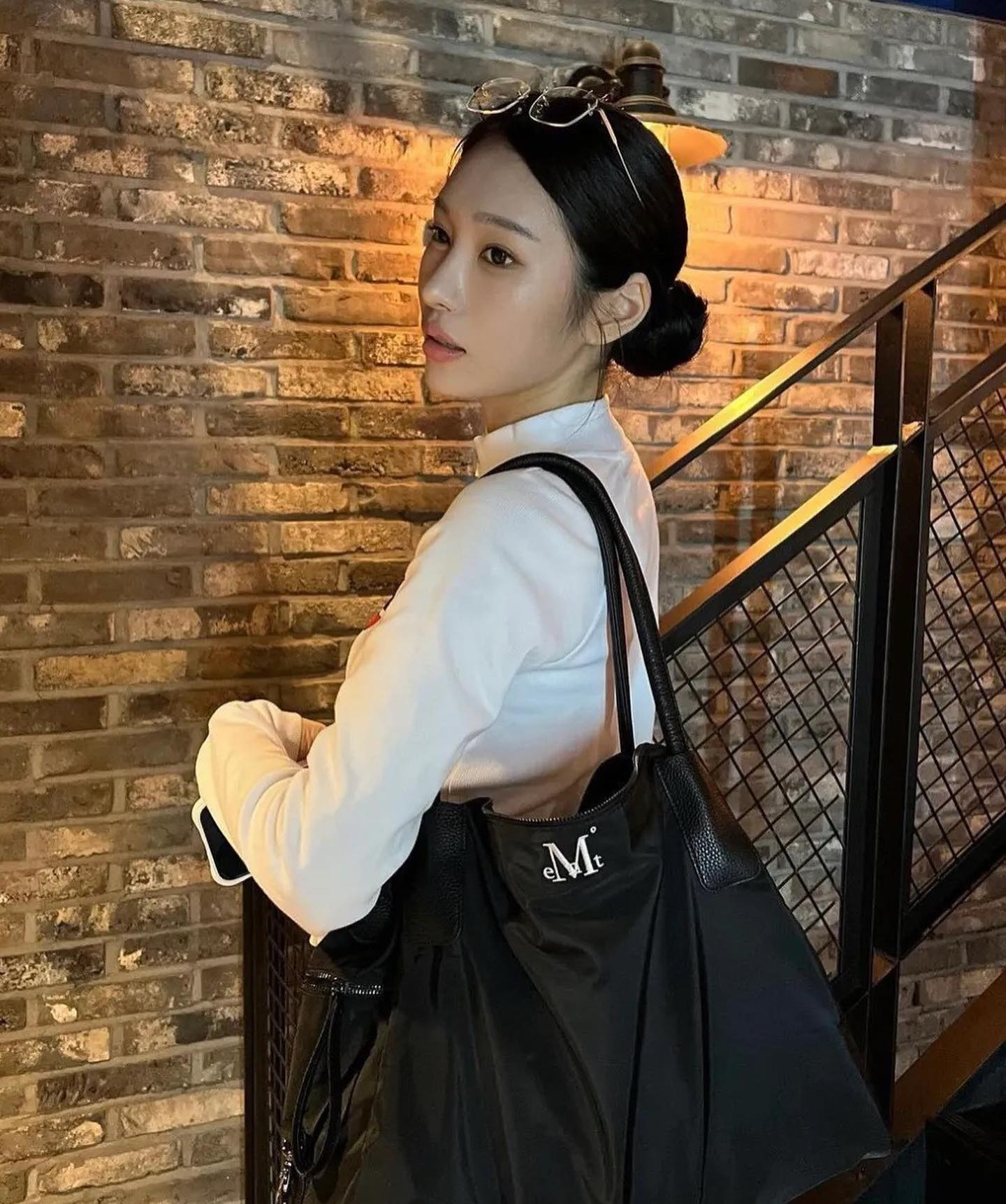 ★MUCENT★4WAY SIGNATURE LOGO TOTE BAG★韓国大人気★韓国発 MUSINSA | MUCENT 4-Way Signature Logo Unisex Tote Bag