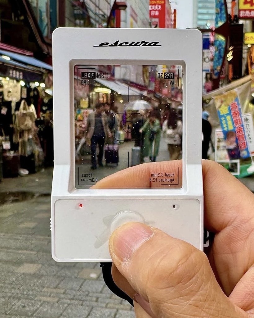 <日本超夯>escura InstantSnap 即影即拍即有 復古 風格 數位相機 白色