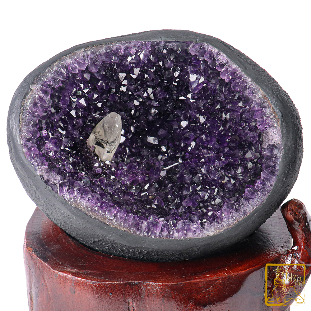 烏拉圭紫水晶洞 5.16kg 福氣貴人