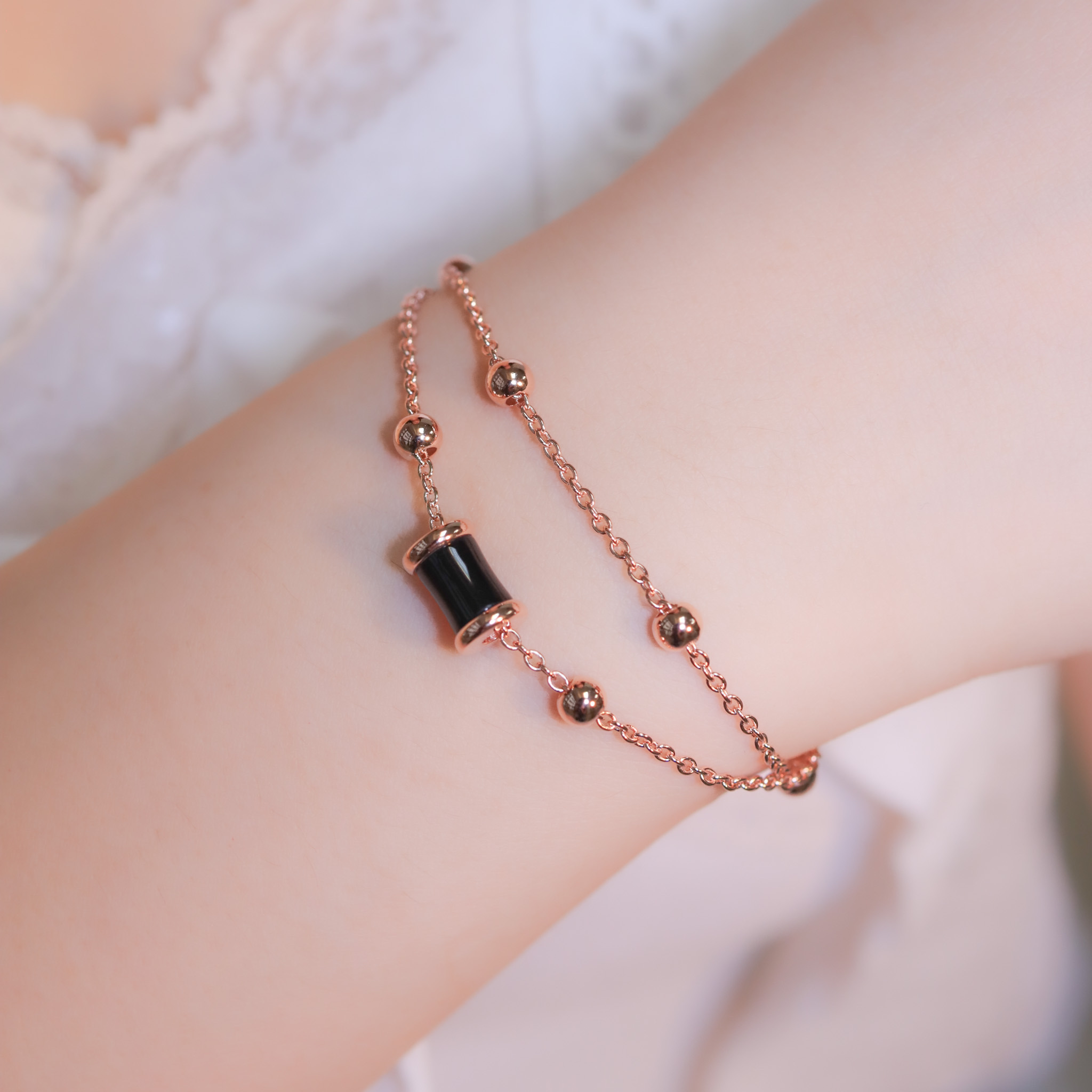 | 925純銀・ 厚鍍玫瑰金 | 漫夜小鈴鼓雙層手鏈 | BR1369 |