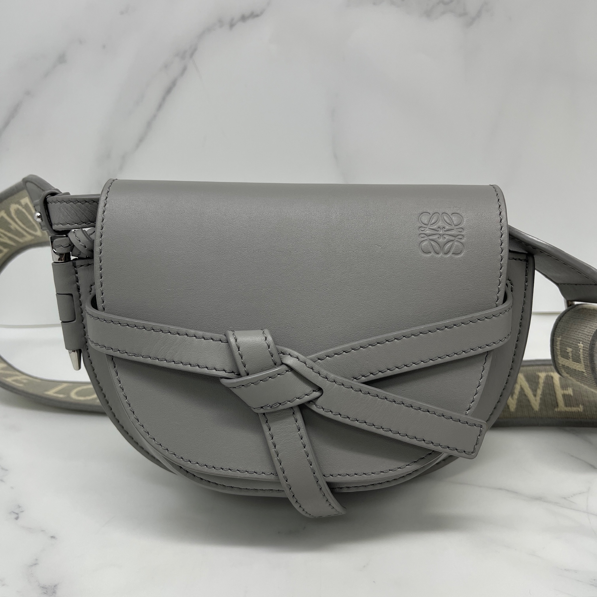 Loewe Mini Gate Dual Bag（Gris）