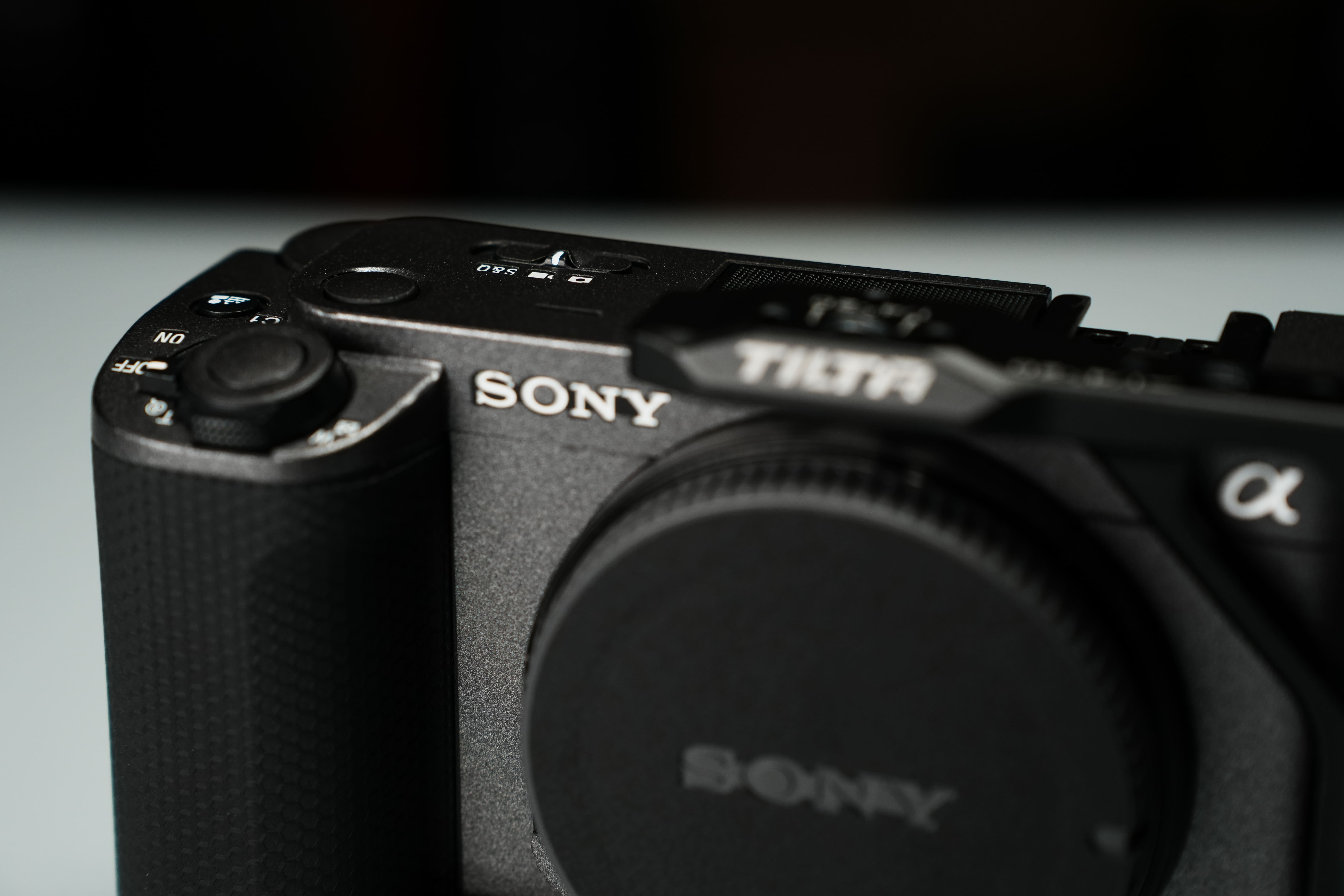 (近全新出清) Sony ZVE1 全片幅 錄影 相機 雙原生 ISO 攝影 器材 VLOG 學長の影視器材