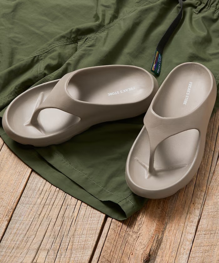 日牌 Freak's Store Volume Sole Recovery Thong Sandal