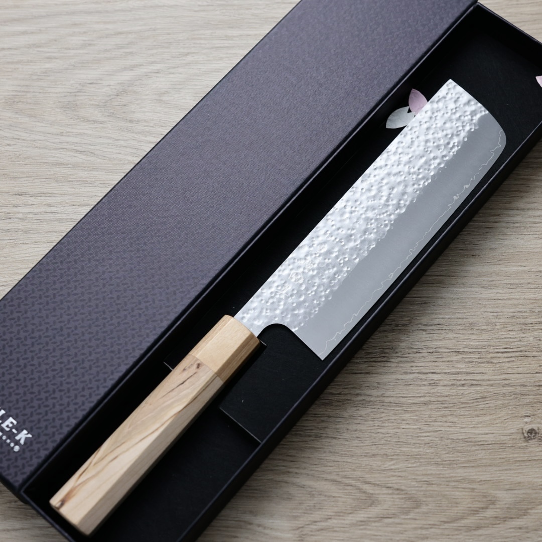 黑崎真 菜切 170mm SG2粉末HSS鋼 櫻花鎚目