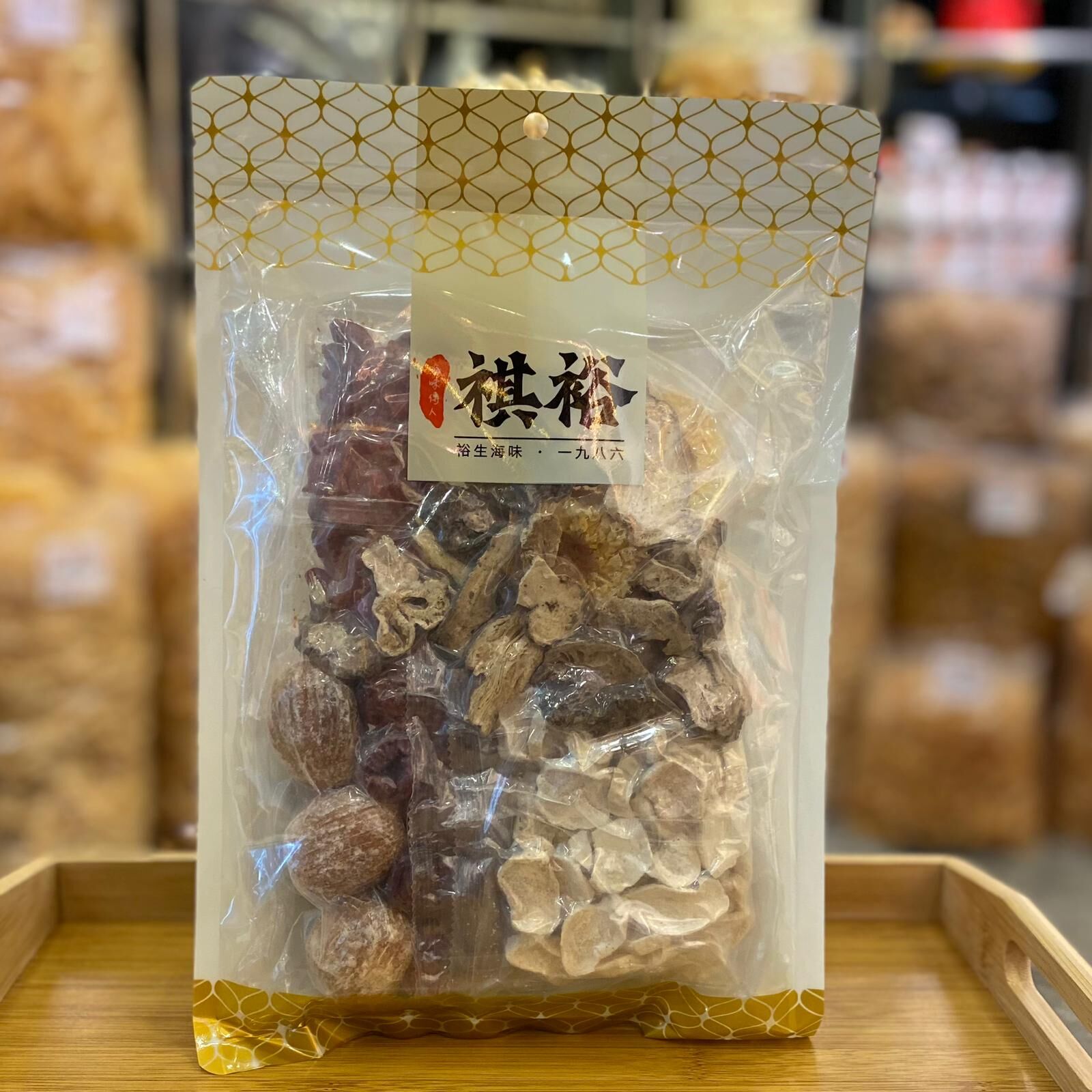 石斛淮山白術雪耳健脾滋潤湯