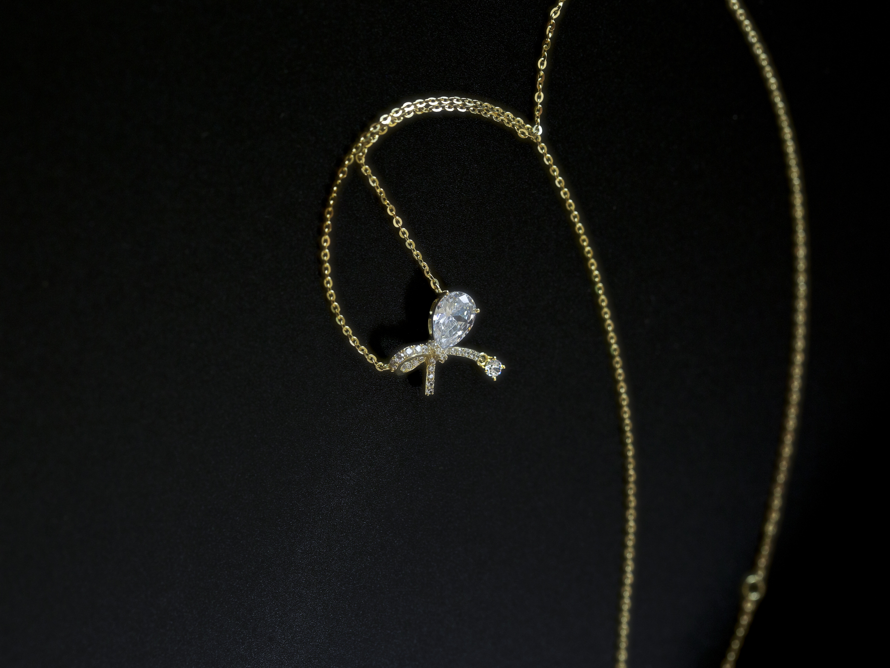 Not Boring Bowknot 項鍊