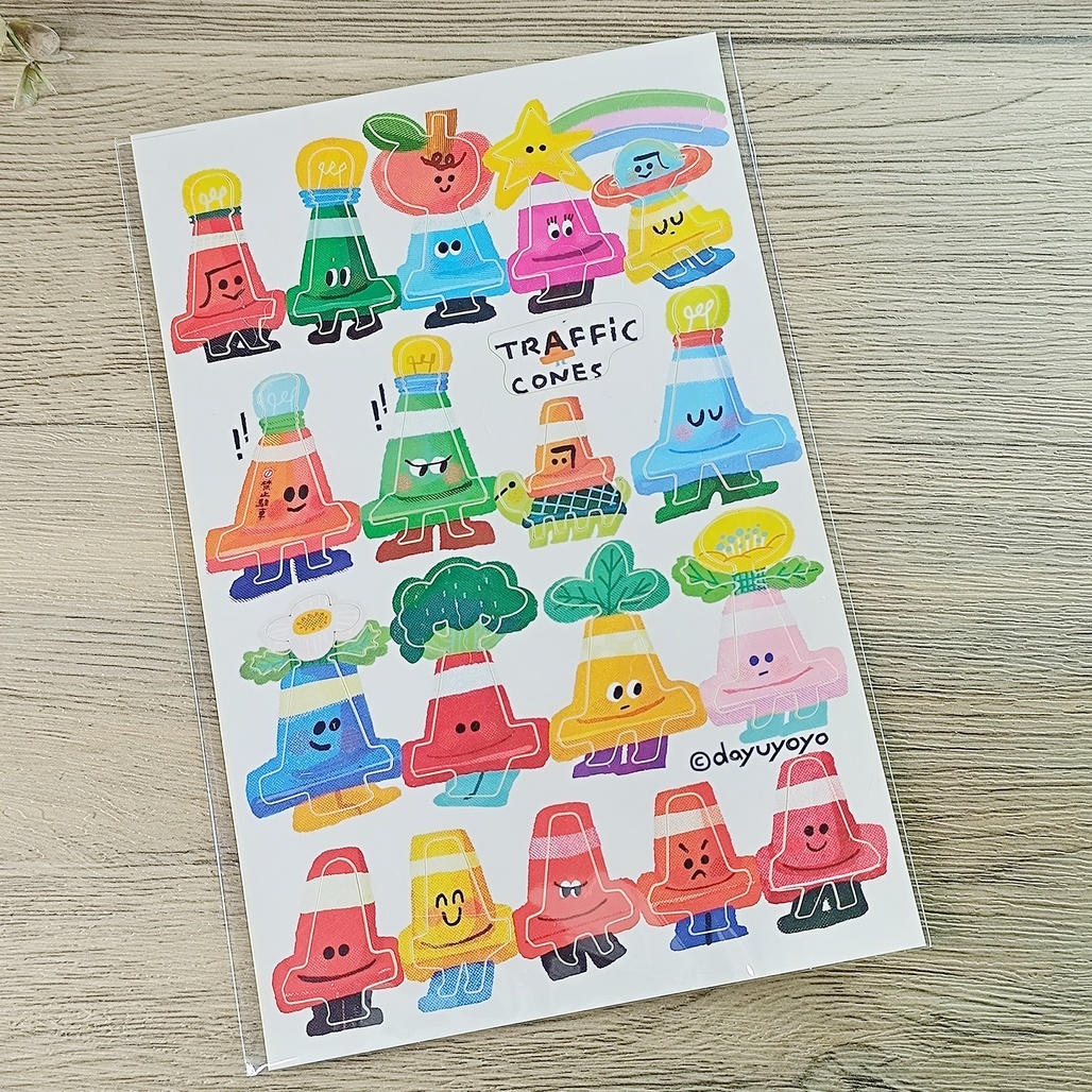 大宇人．快樂三角錐(A5) 刀模大貼紙