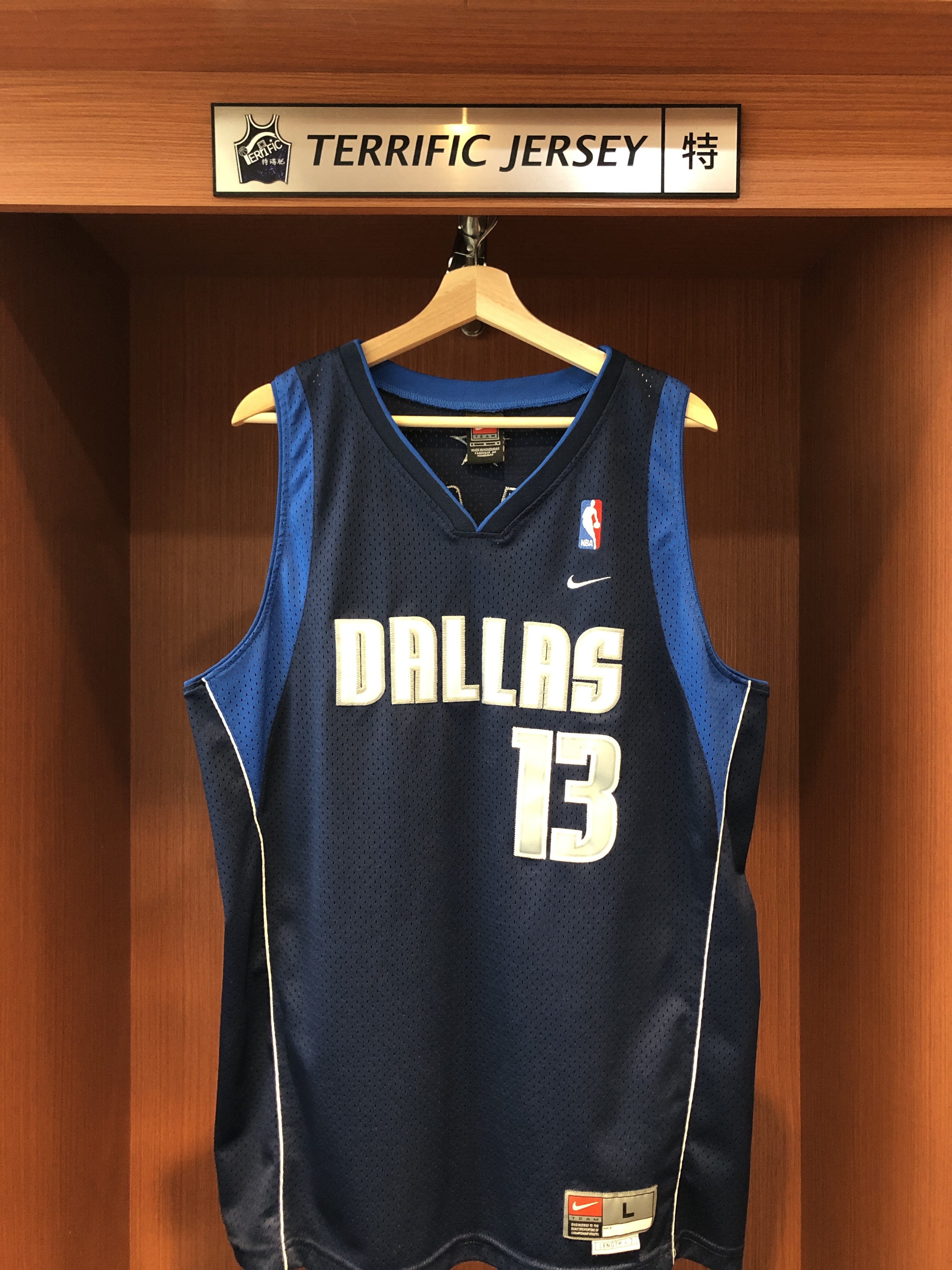 NBA球衣 二手 Steve Nash 達拉斯小牛 客場深藍 Nike Swingman 球迷版 電繡 衣況如圖 請詳細參閱