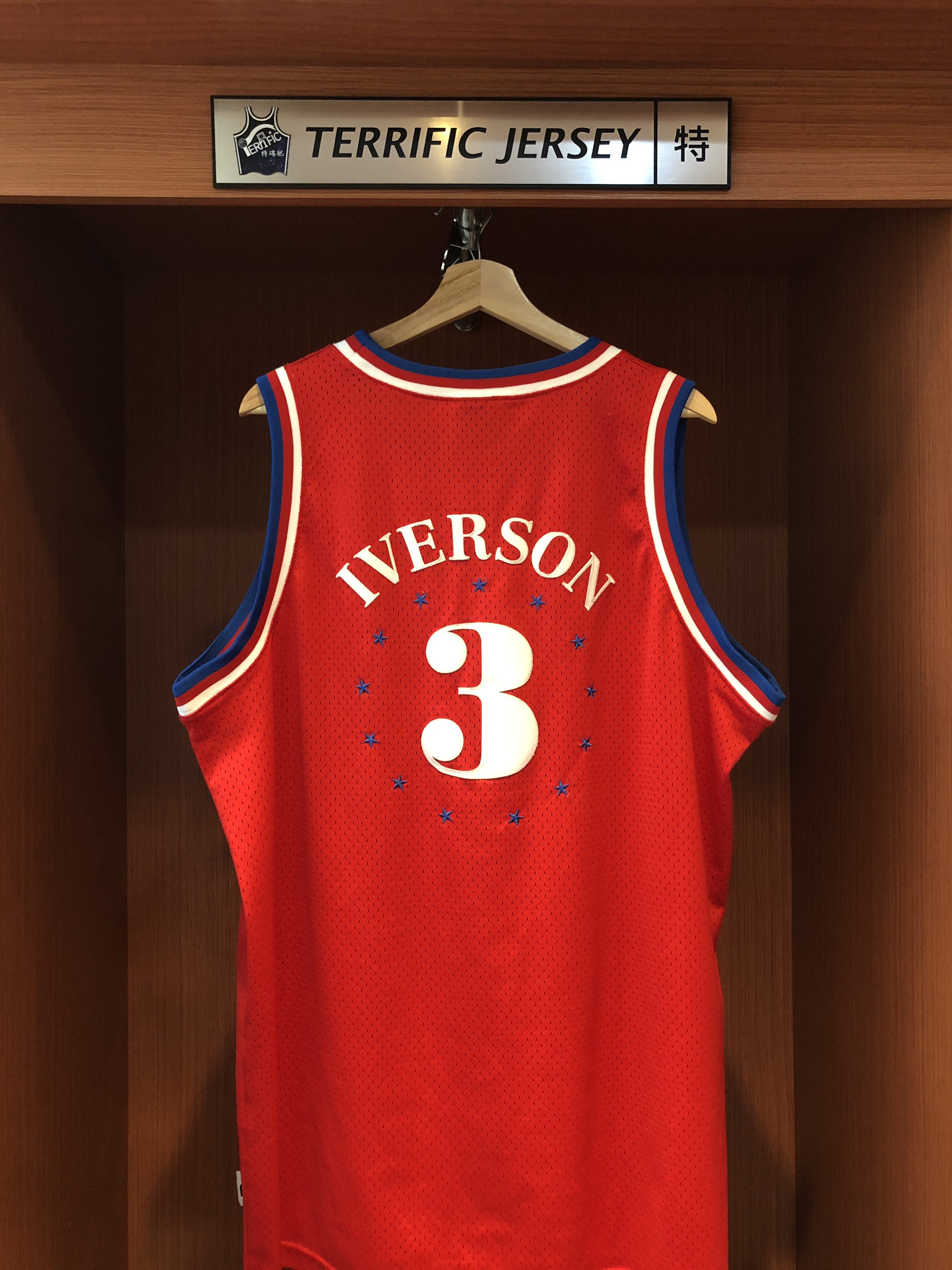 NBA球衣 二手 Allen Iverson 費城七六人 紅13星 Nike Swingman 球迷版 電繡 衣況如圖 請詳細參閱