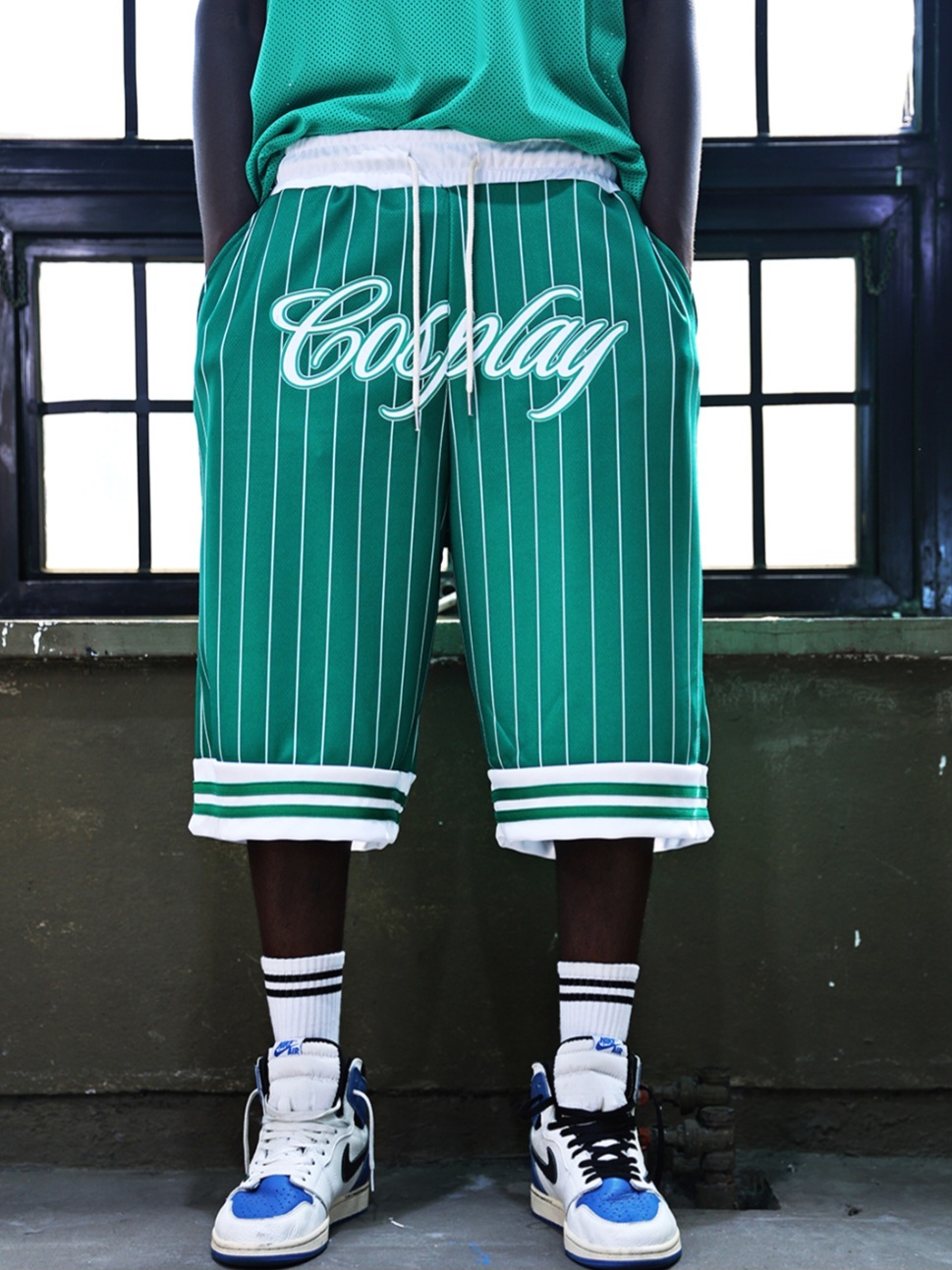 條紋網眼百慕達短褲