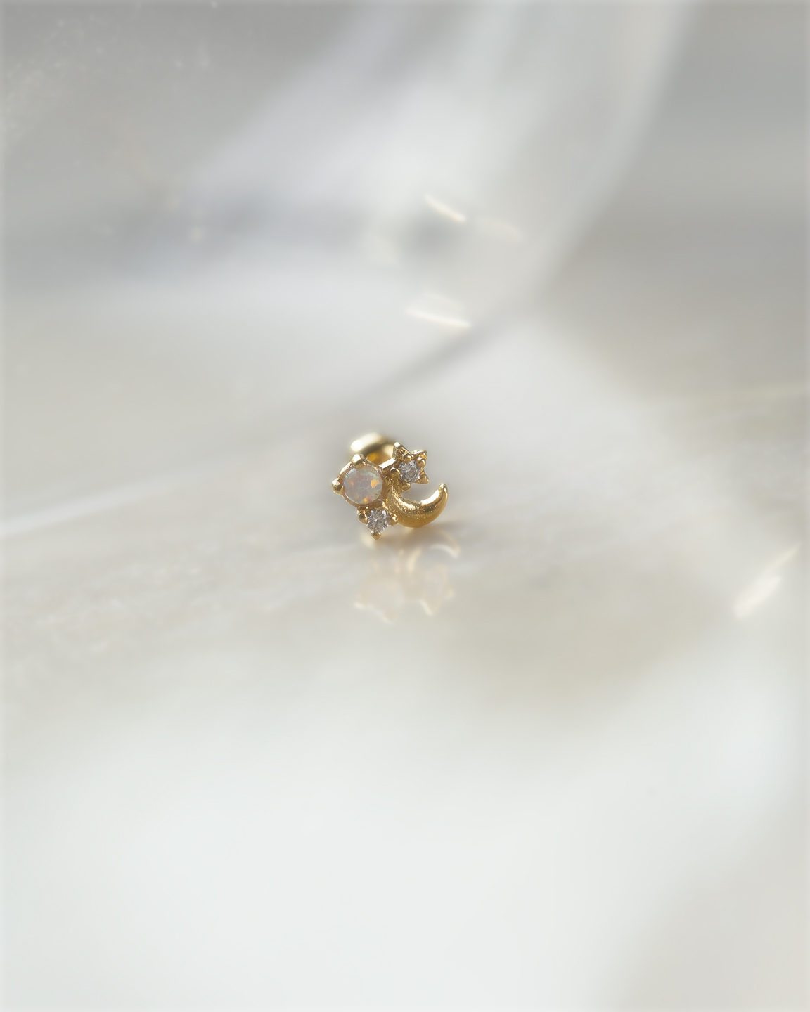 遊彩光譜星月 單支轉珠耳針