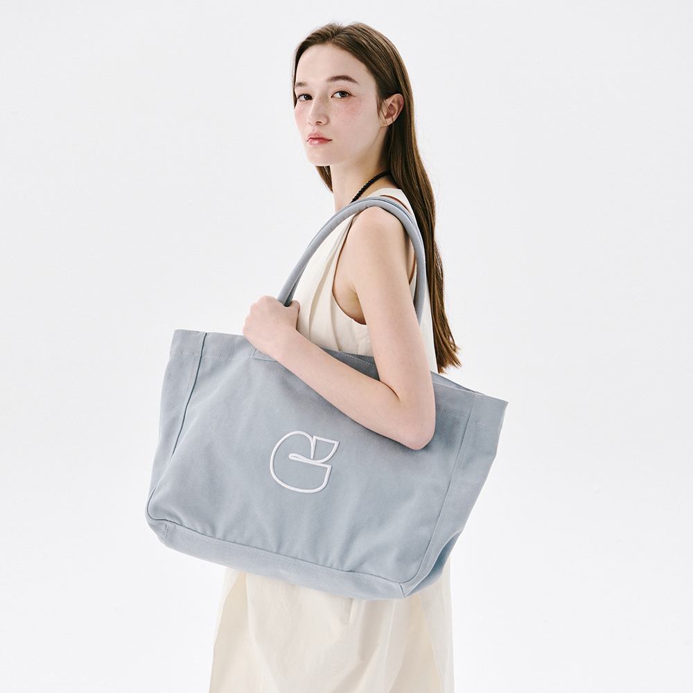 [01/12 - 14/12] CARLYN New Logo Eco Bag H75135010