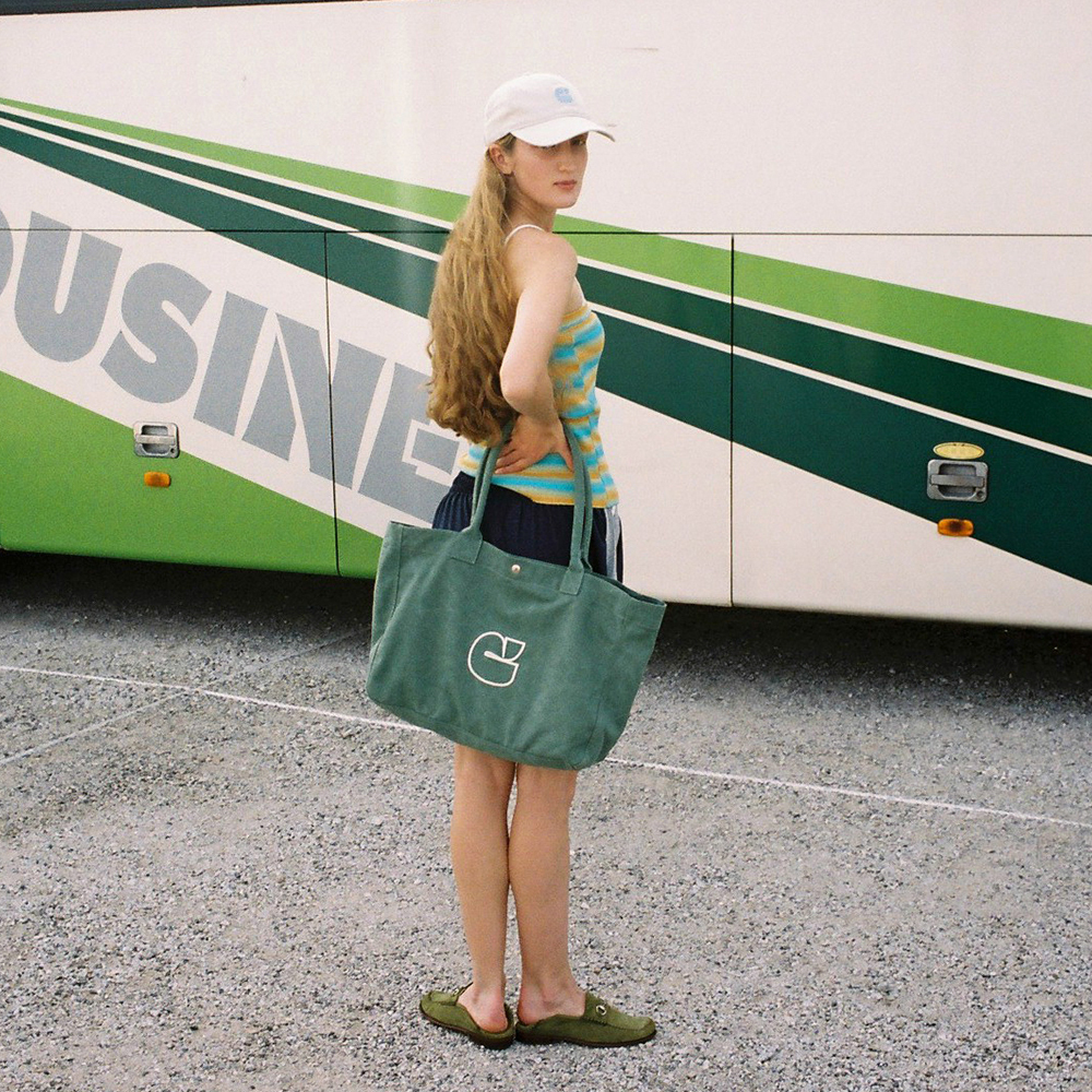 [01/12 - 14/12] CARLYN New Logo Eco Bag H75135010