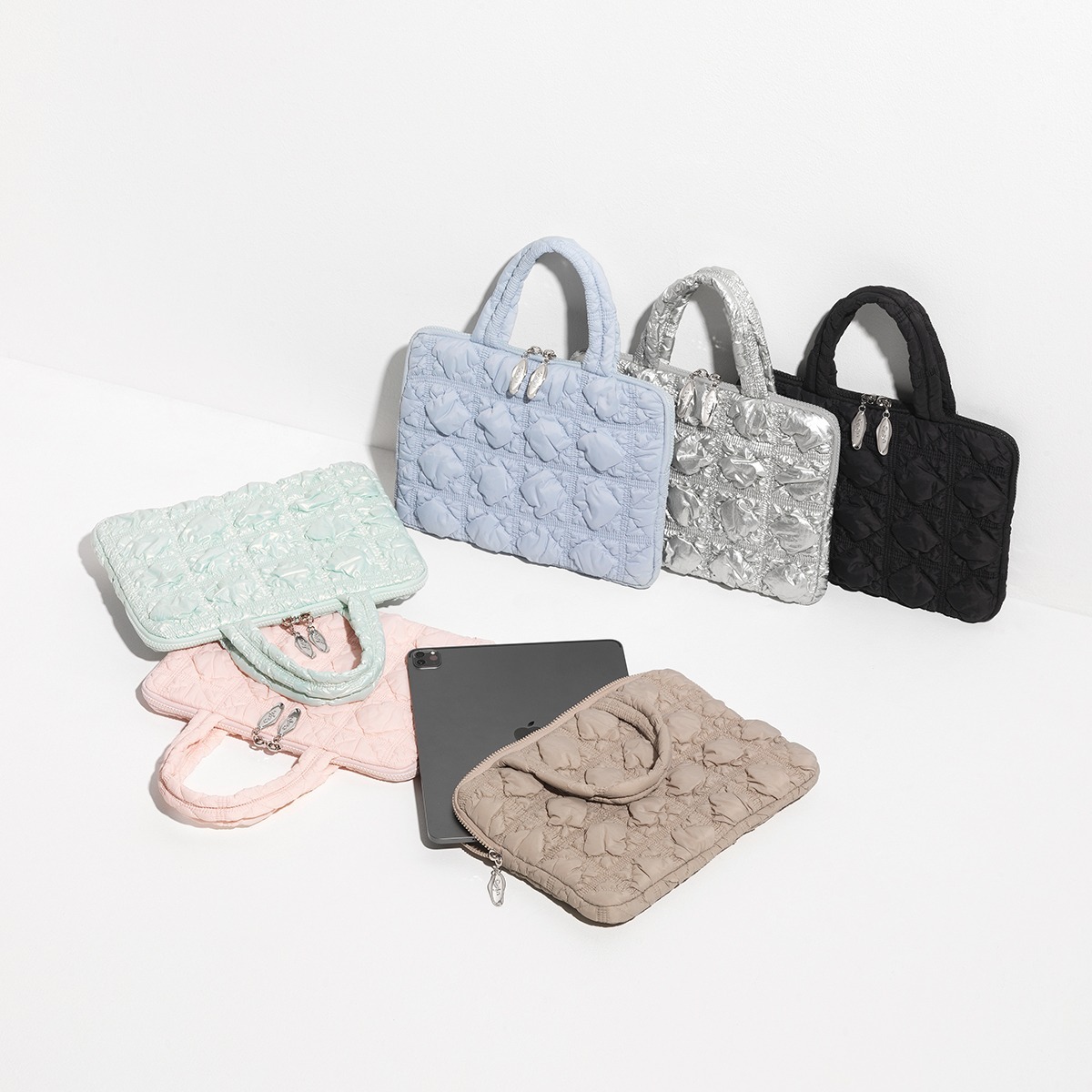 Carlyn Zena Ipad Pouch 11inch