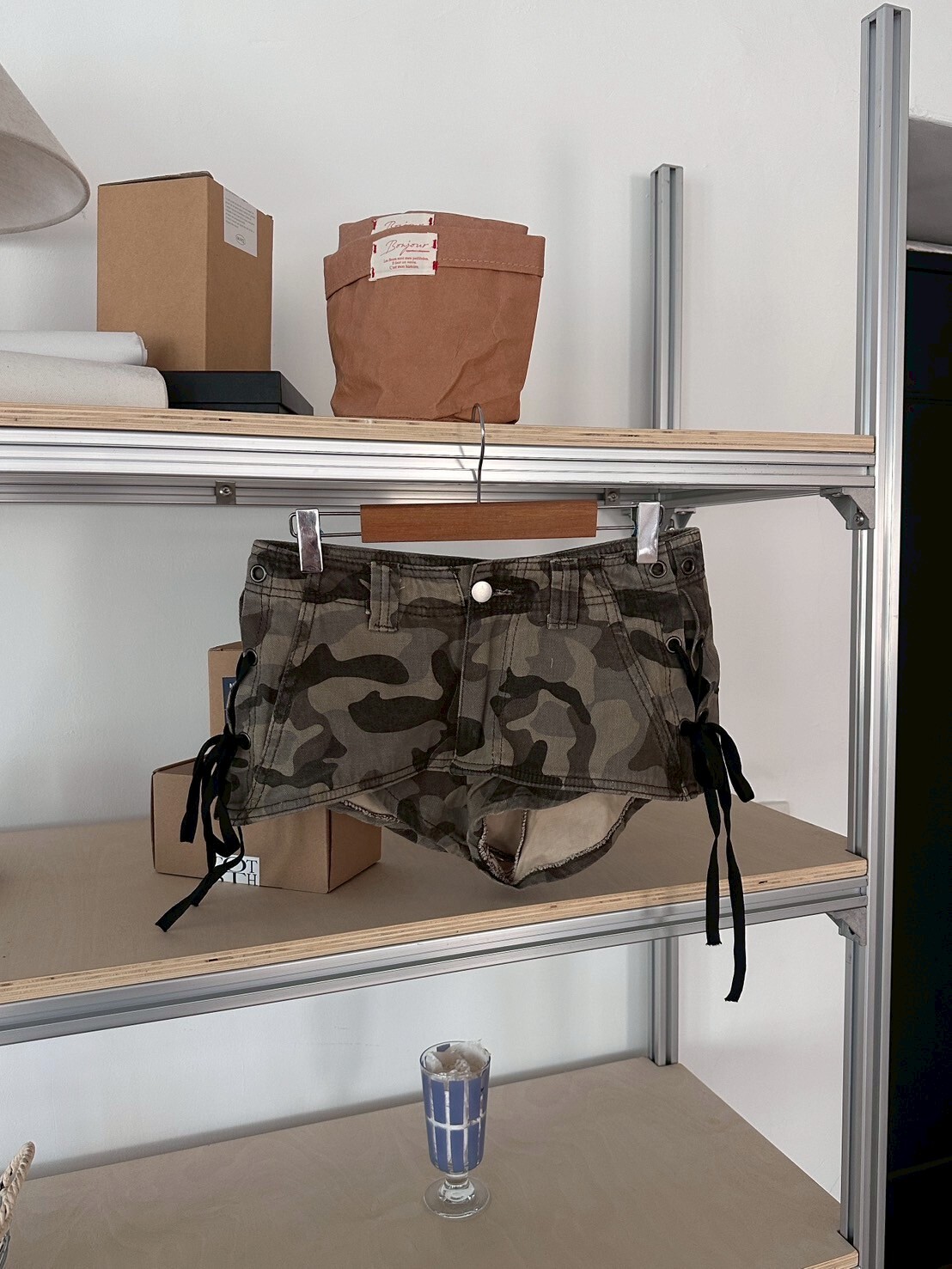 辣妹舒適區 迷彩包臀裙（附安全褲）