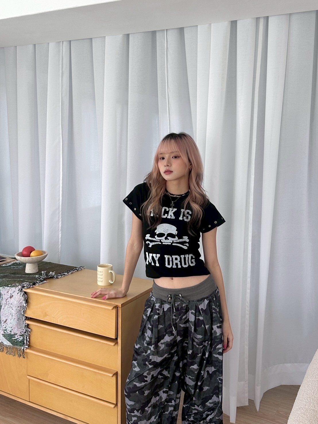 My Drug💀 滿版印花 正肩修身骷顱頭短踢