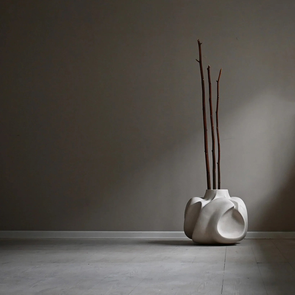 101 COPENHAGEN-Wabi侘寂花瓶，白色款柔，搭配花藝展現獨特美學