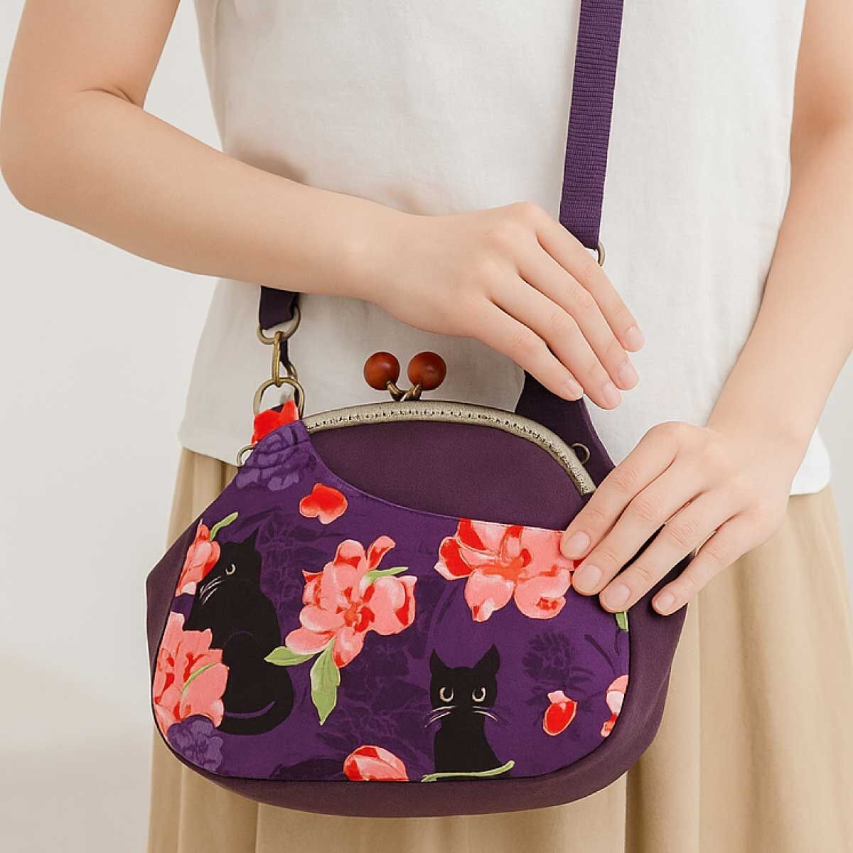弧形口金肩背斜背包-貓與花【成品包】