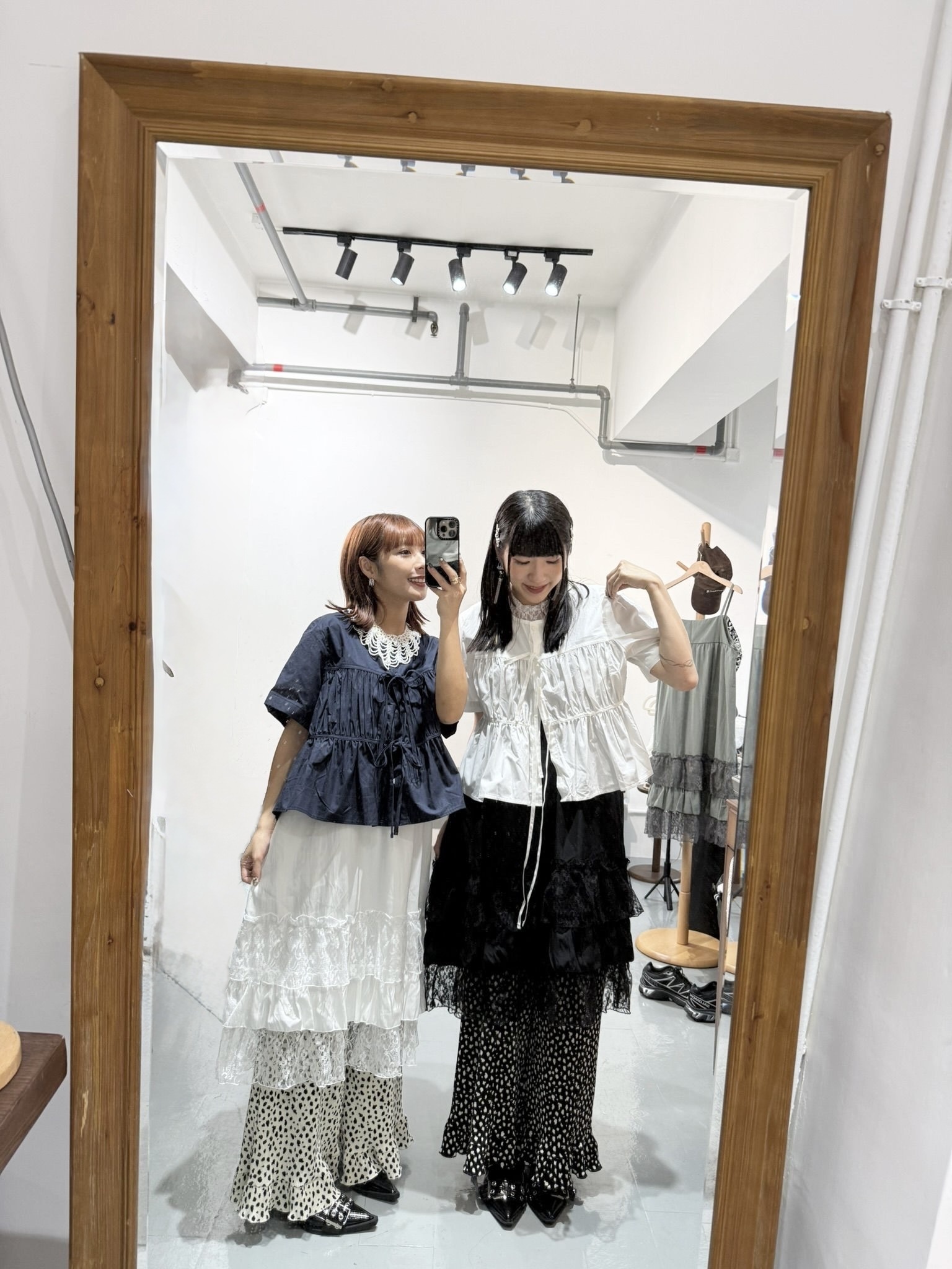 寬鬆ribbon配鈕扣短袖top 遮手臂必入!