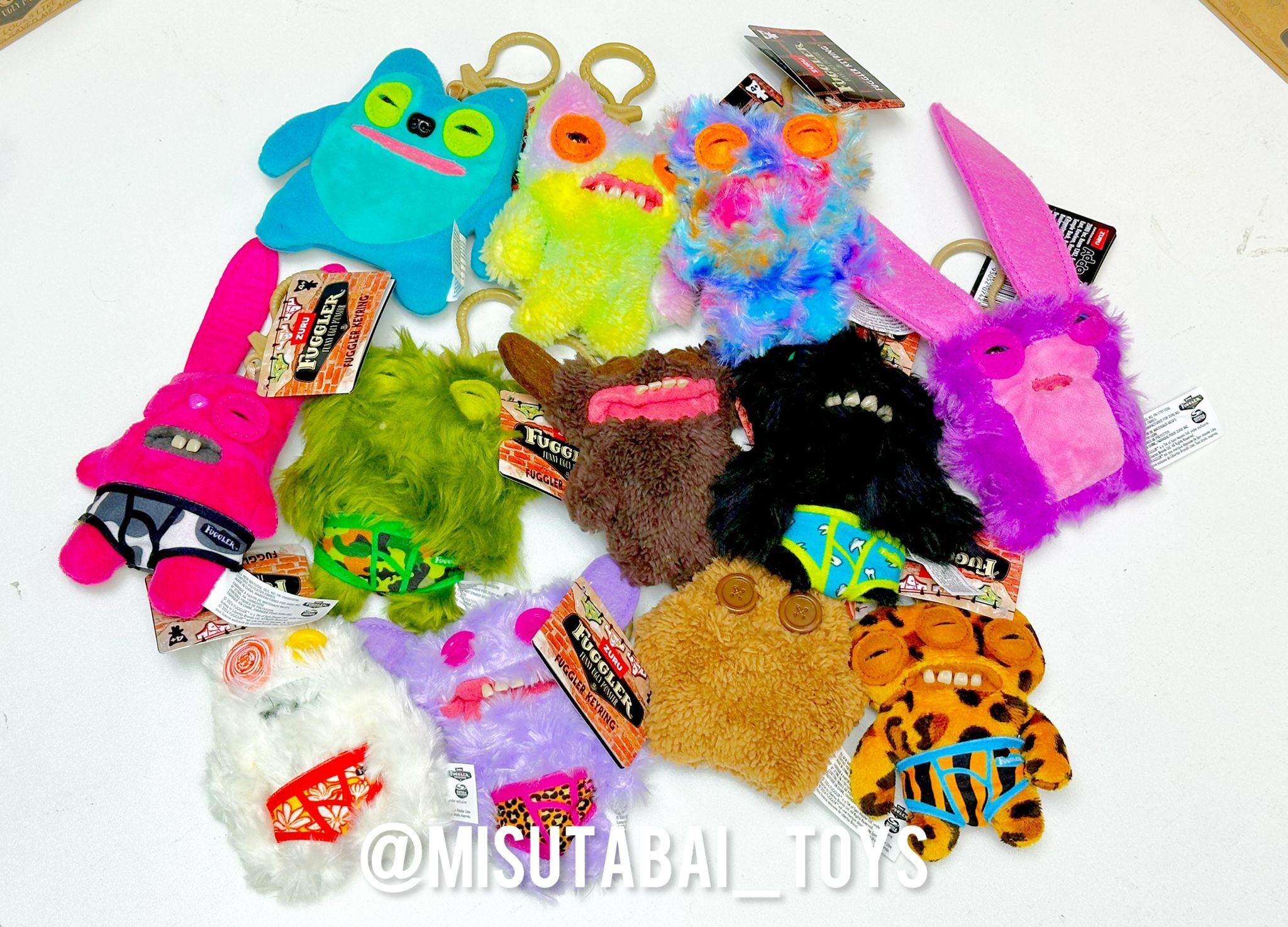 FG75451 Fuggler Key Rings S3 Grin Grin (Brown)